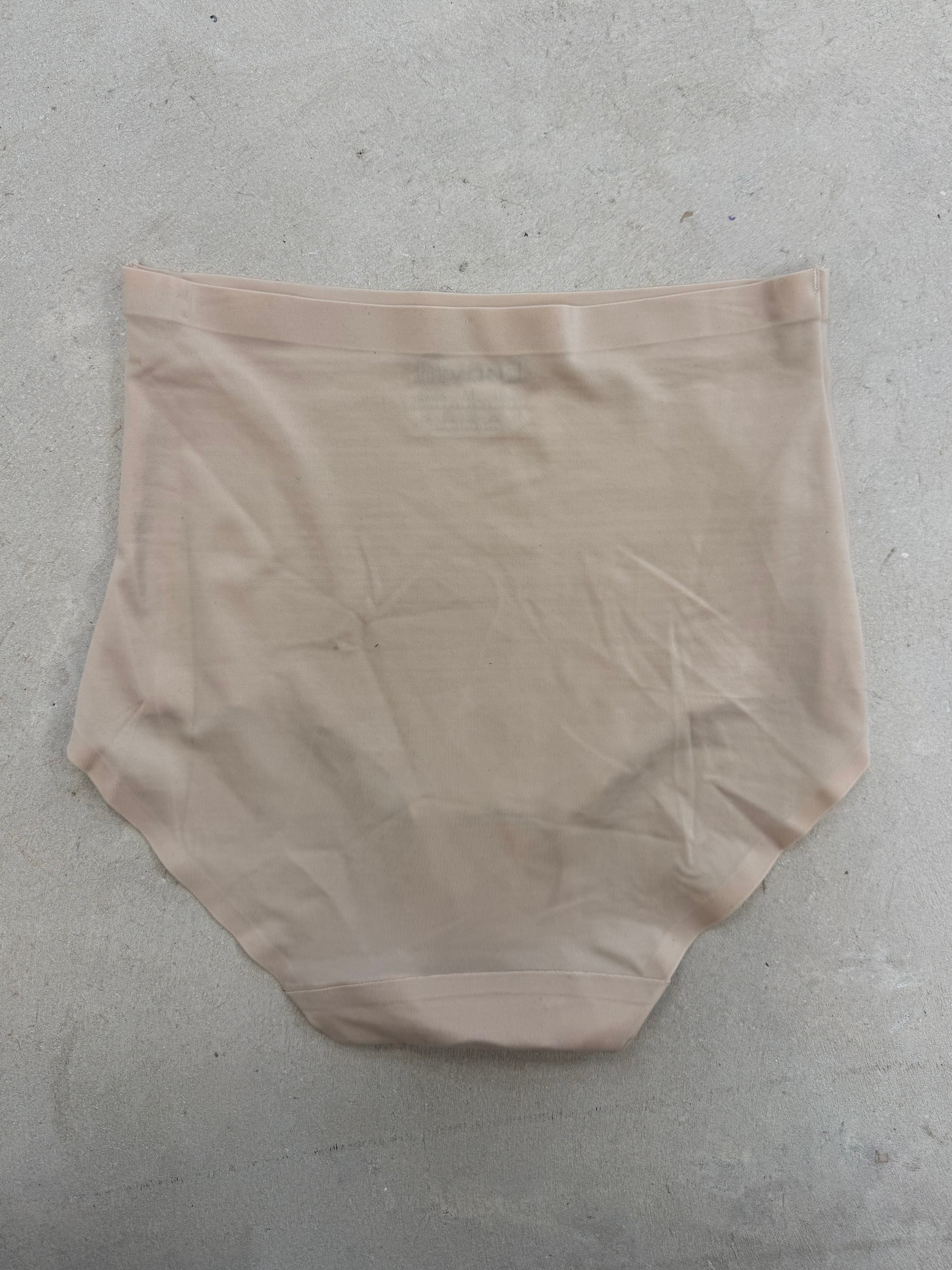 High Waisted Lycra Knickers In Beige