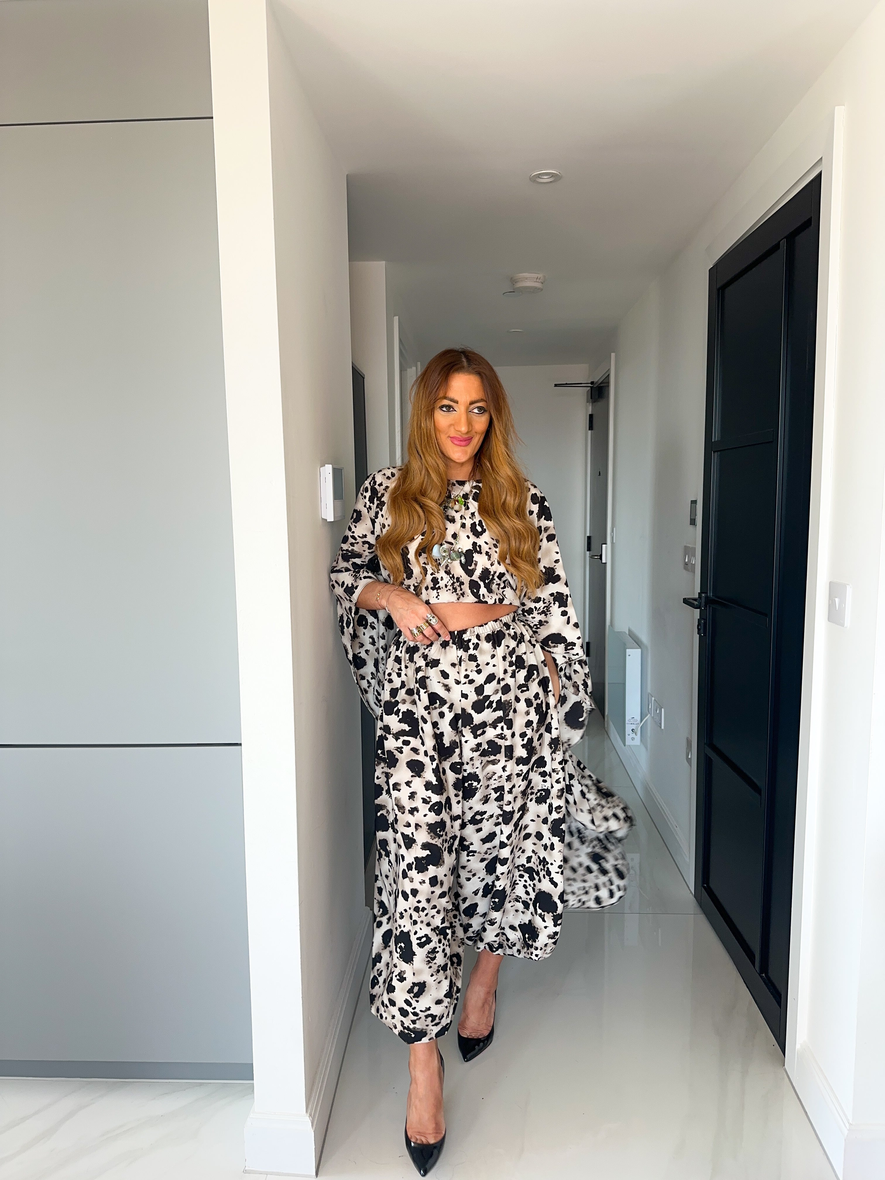 The Jasmine Aladdin Trousers In Abstract Print