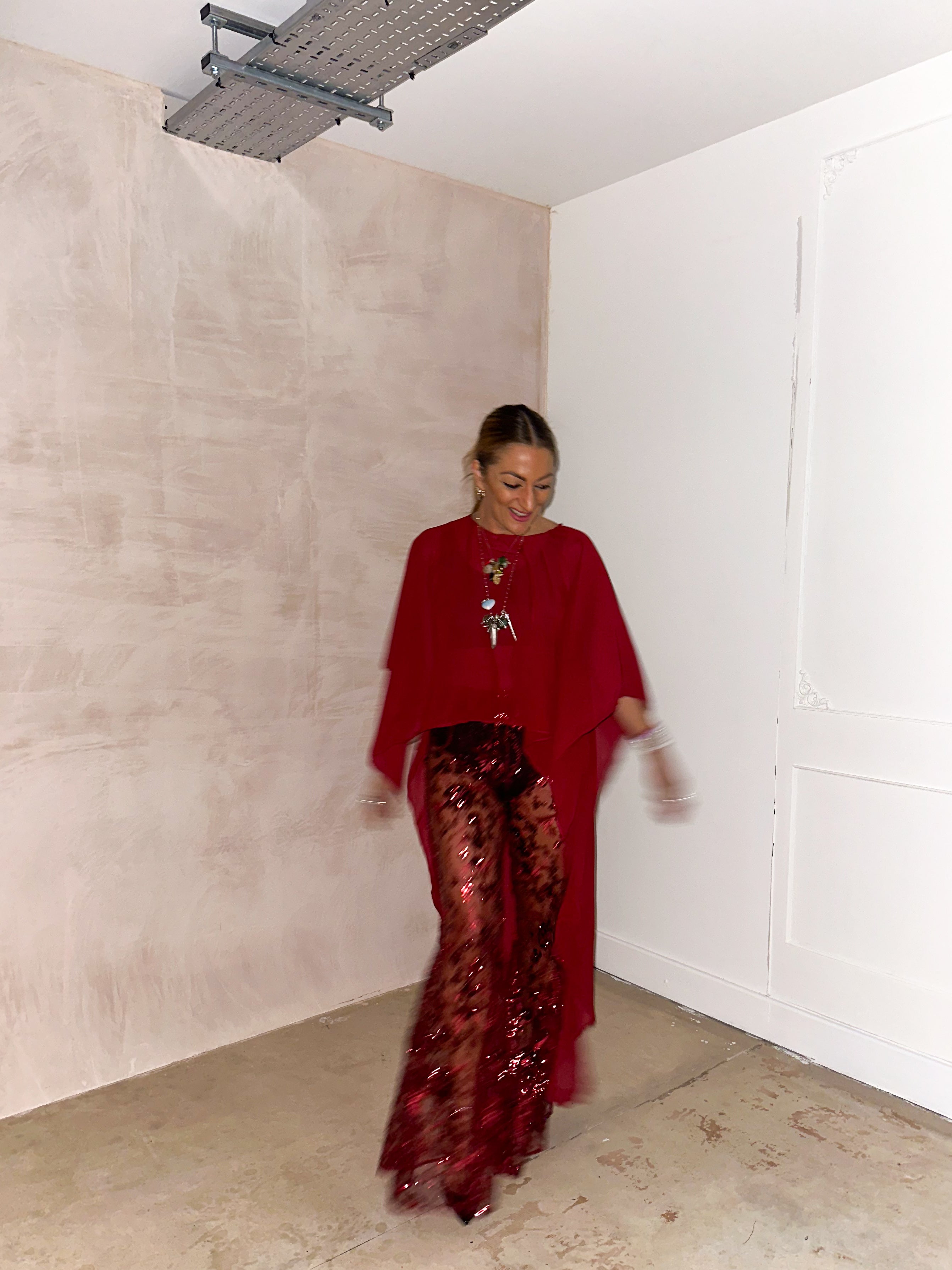 The Jasmine Chiffon Cape Top In Burgundy