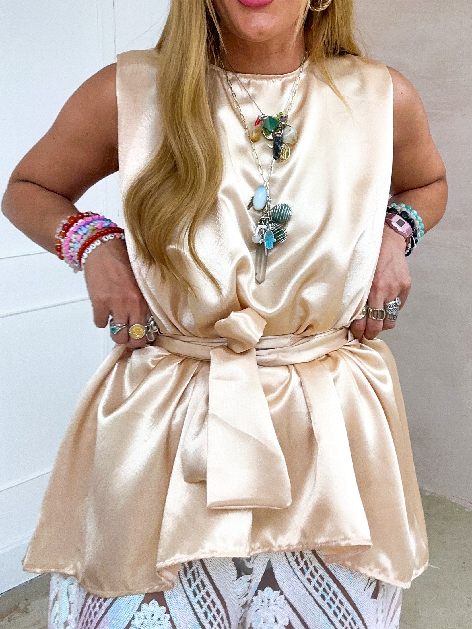 The Midnight Belted Top In Champagne