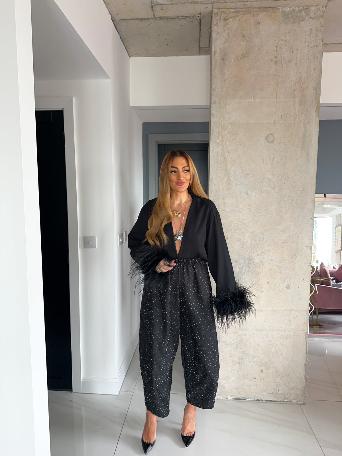 Scattered Rhinestone Balloon Trousers In Black