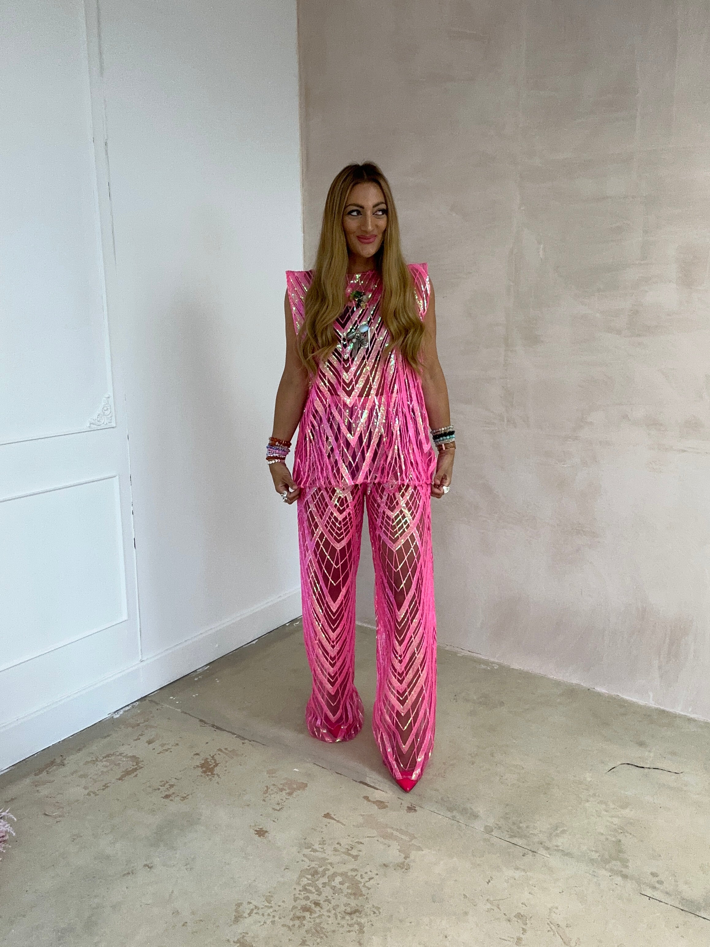 Solaris Vega Mesh Top In Hot Pink