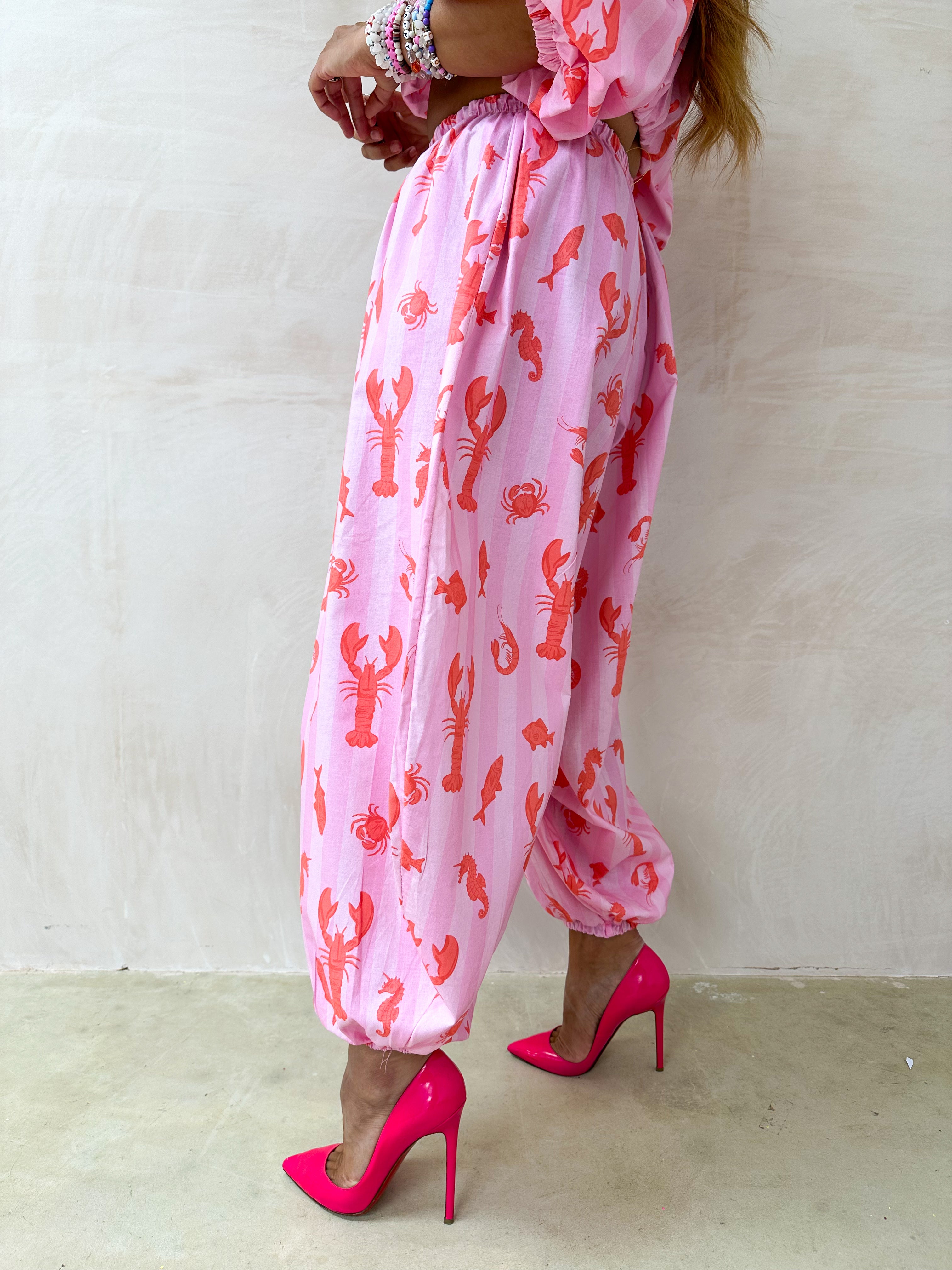 The Phoebe Balloon Trousers In Lobster Print