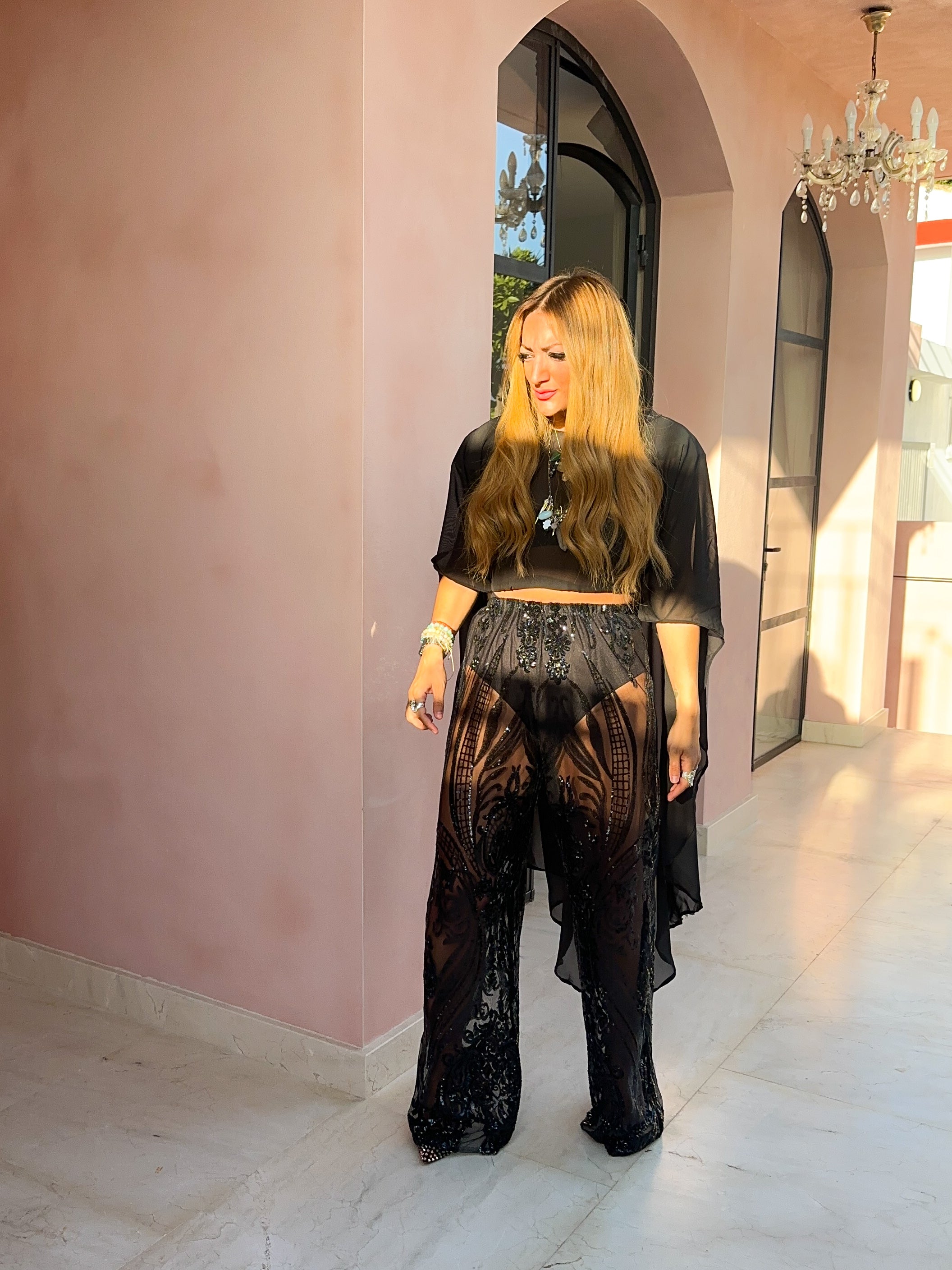 The Jasmine Chiffon Cape Top In Black