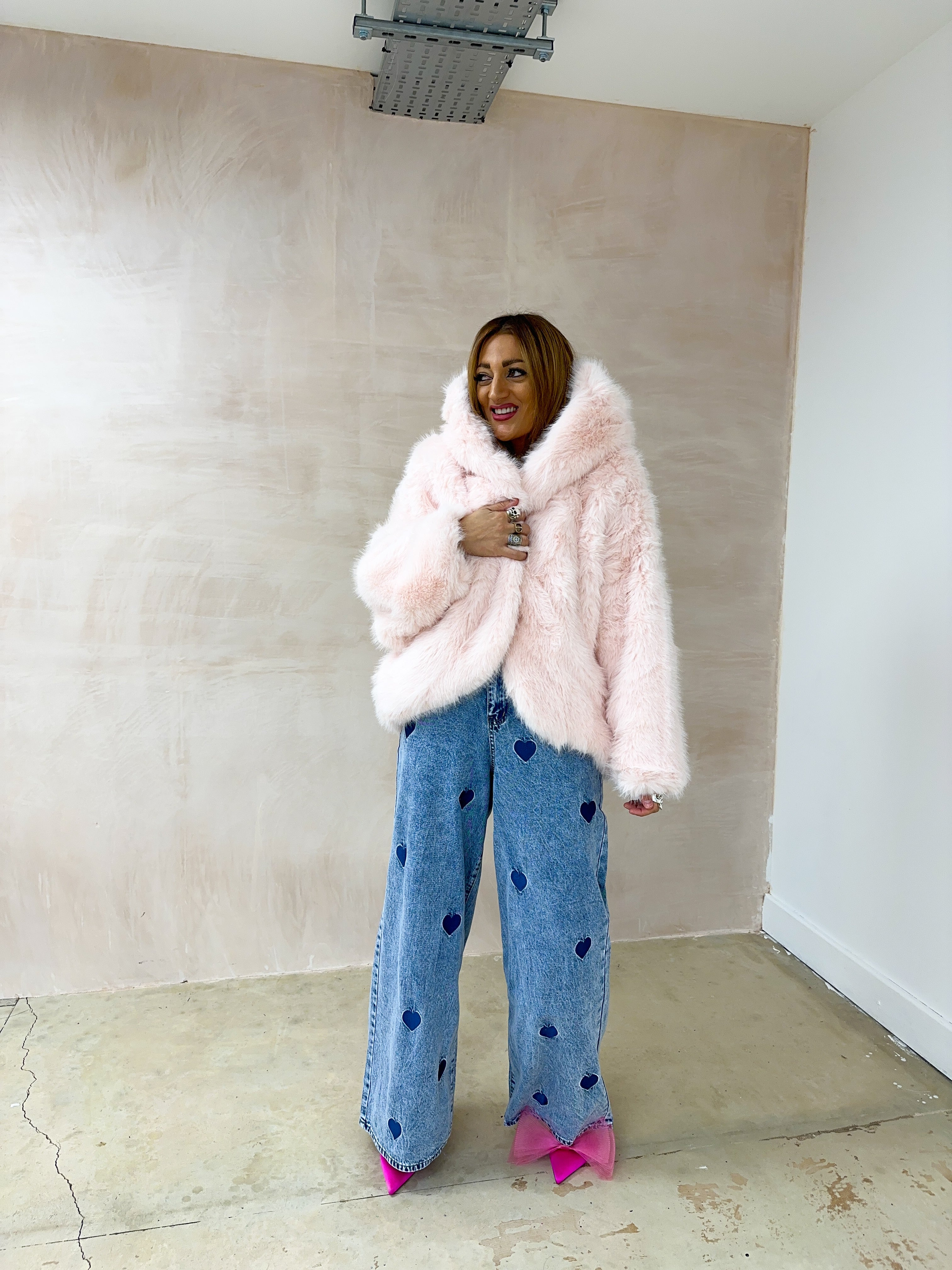 Luxury Faux Fur Hooded Coat In Pink