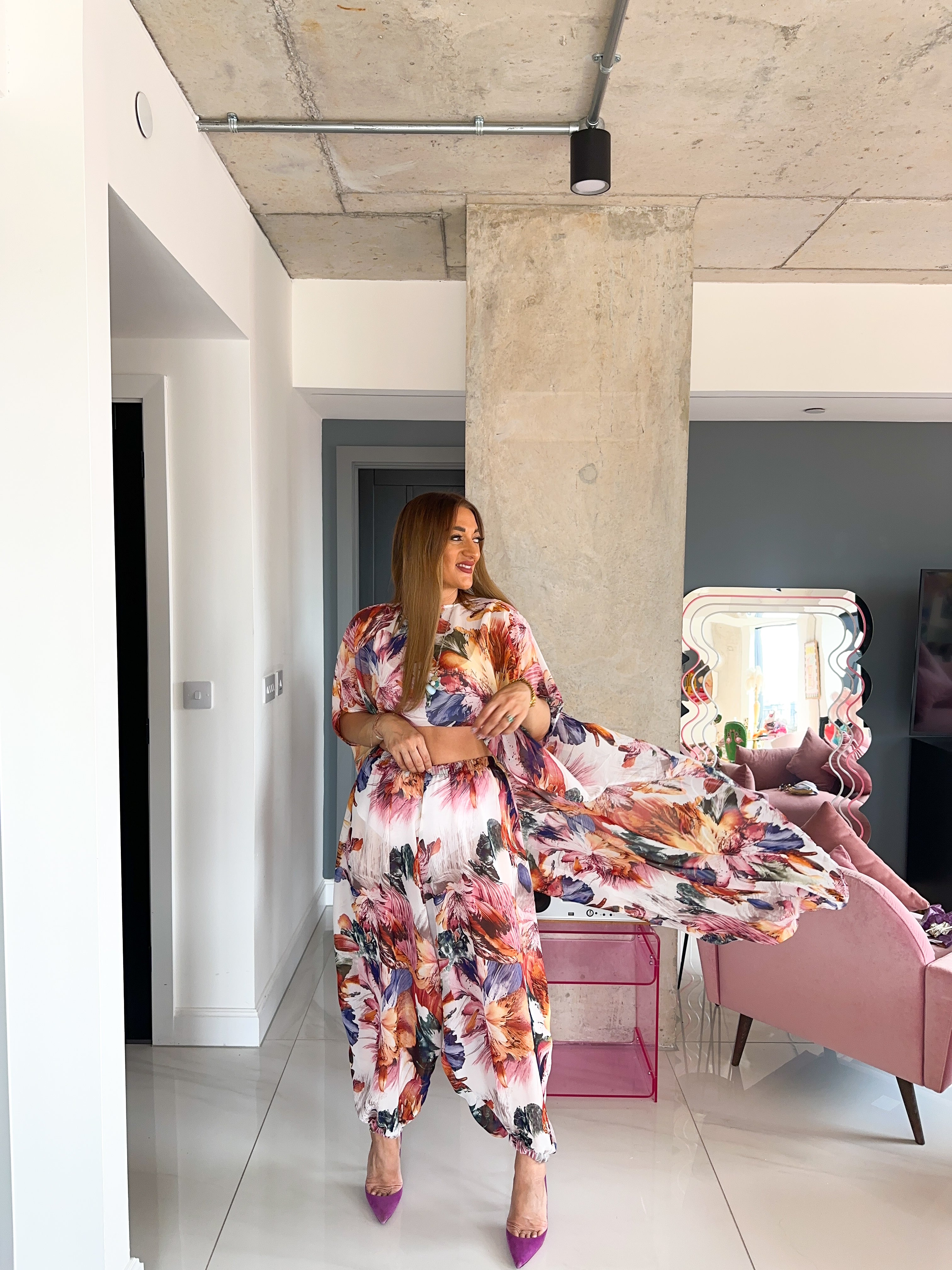 The Flora Aladdin Trousers In Floral Print