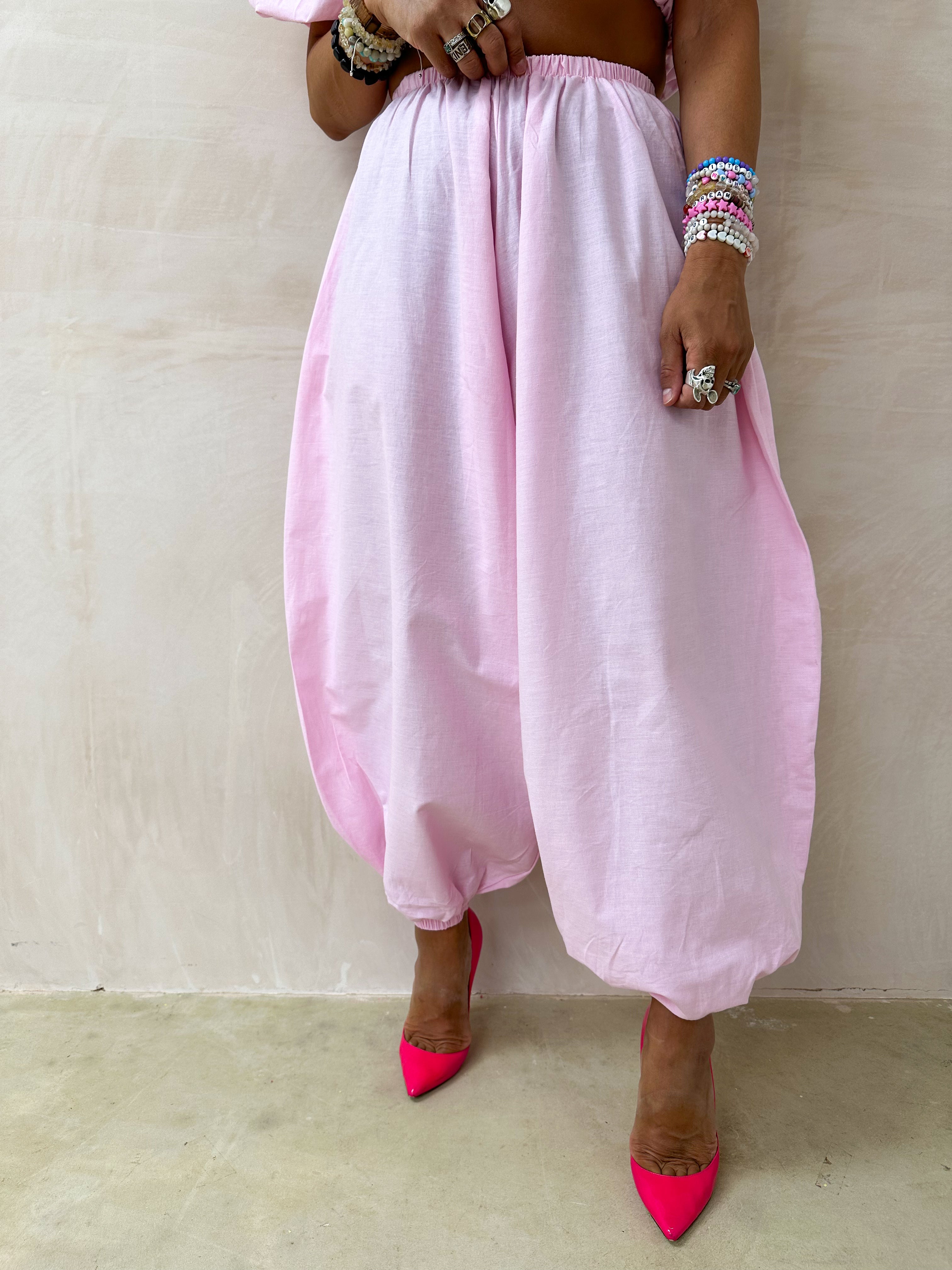 The Aladdin Balloon Trousers In Pink