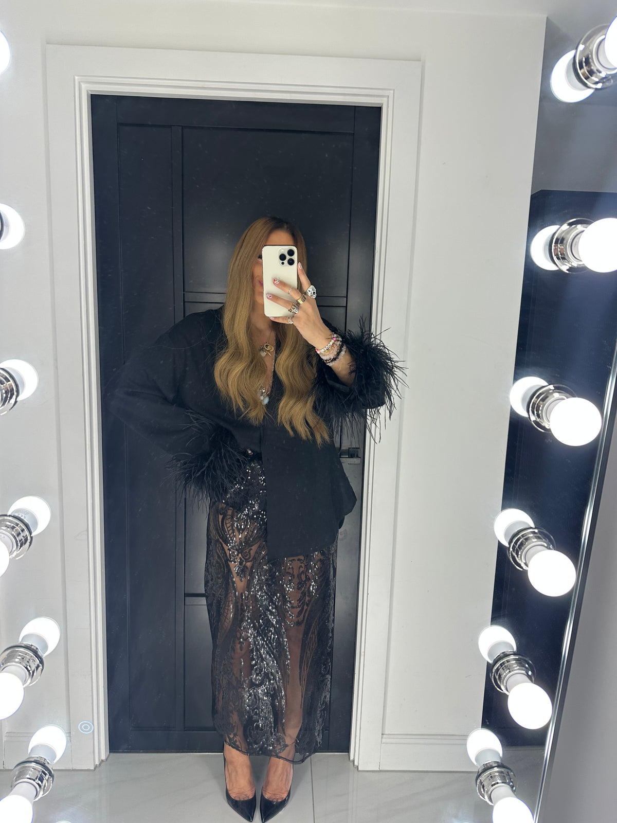 Solaris Sequin Midi Skirt In Black
