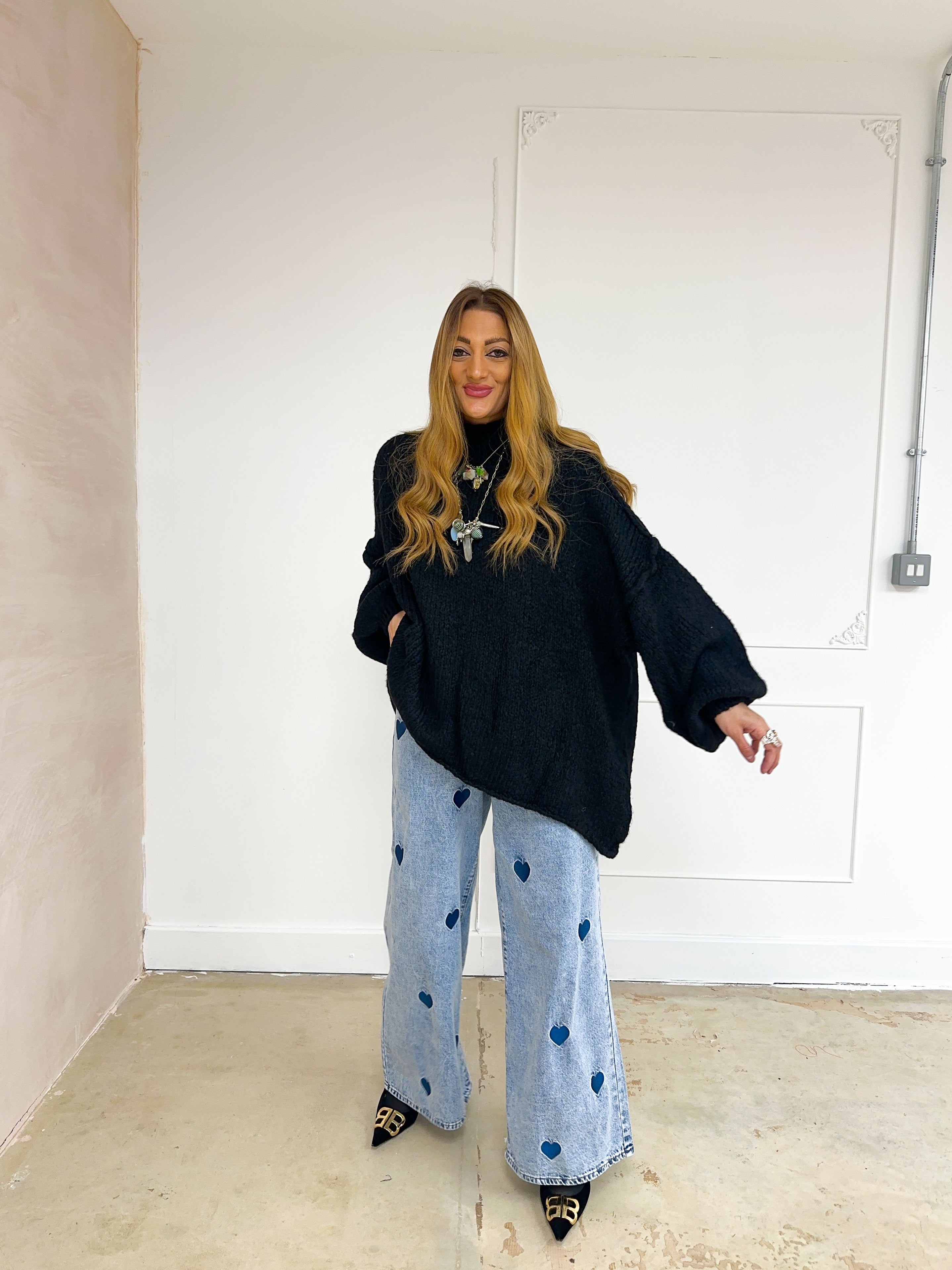 Chunky Knit Oversized Jumper In Black