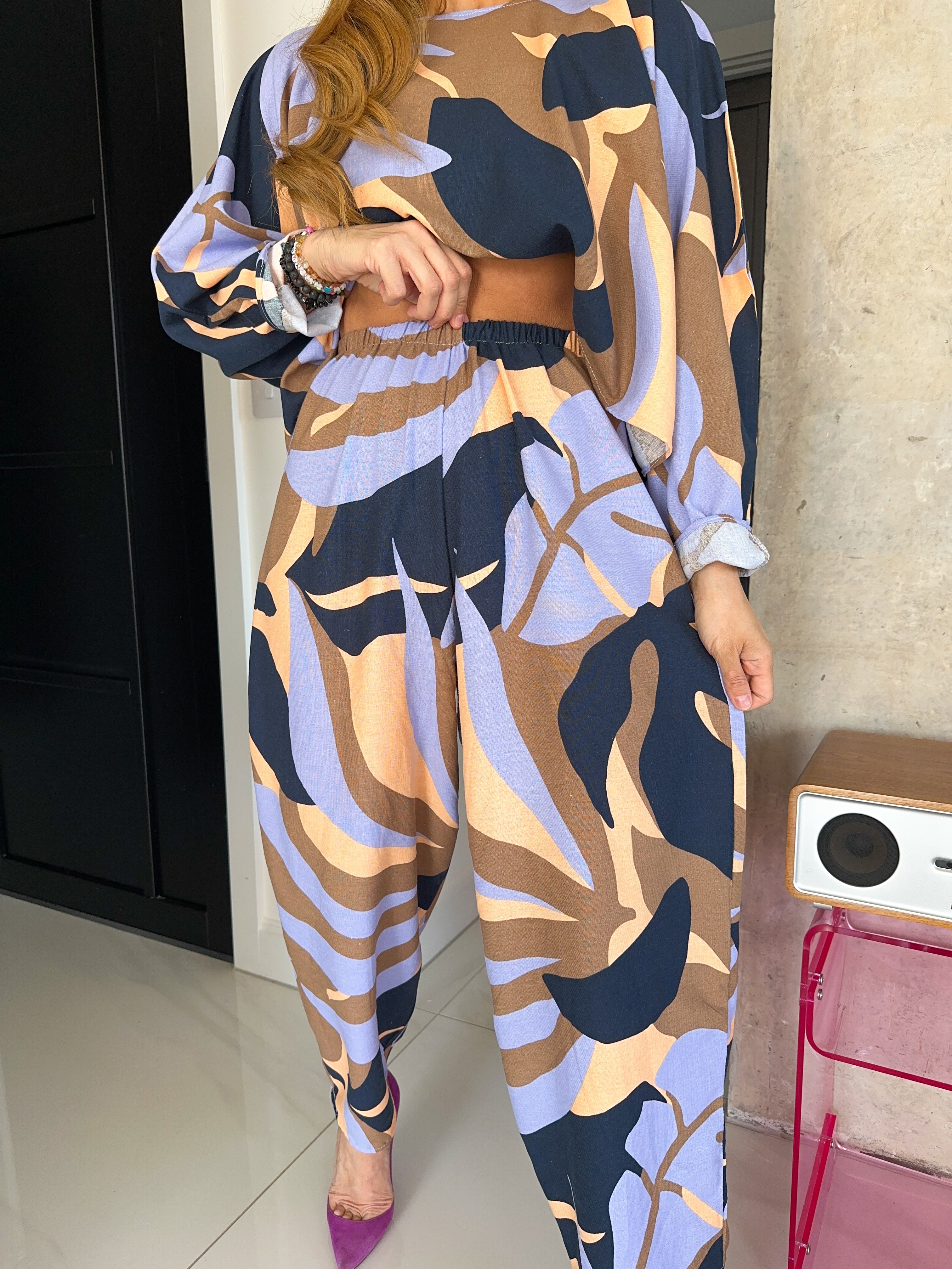Abstract Leaf Print Balloon Trousers In Brown/Lilac