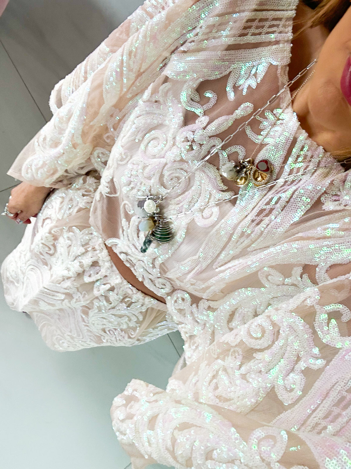 Solaris Fortuna Kimono Style Sequin Top In Champagne