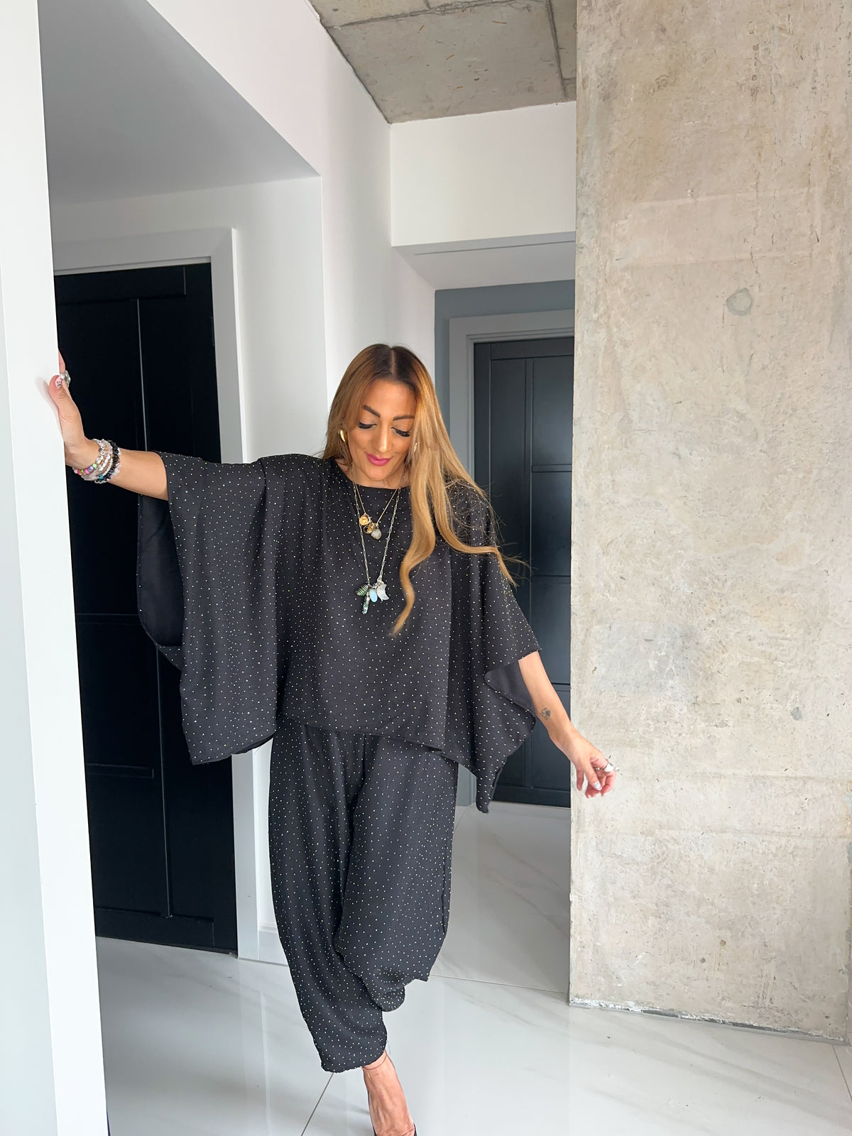 Core 0.2 Scattered Rhinestone Kimono Style Top In Black