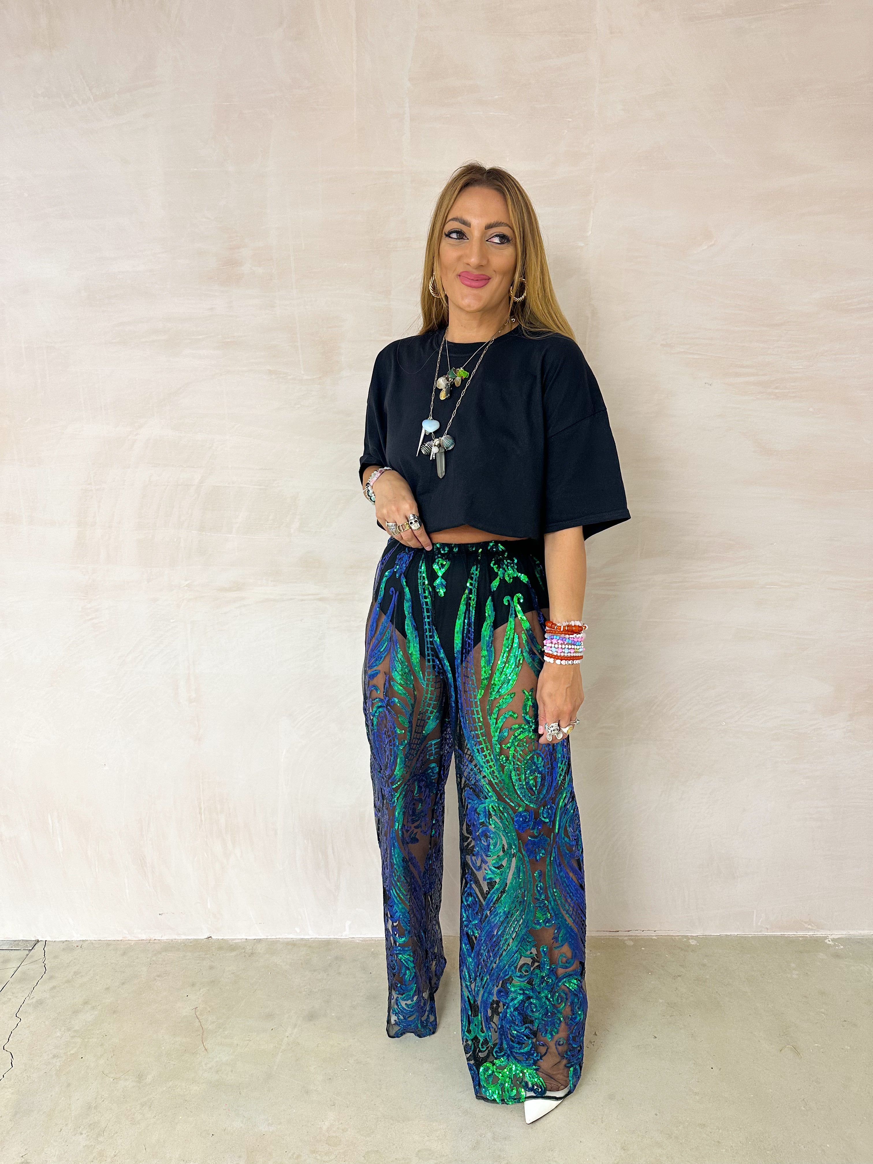 Cropped Basic T-Shirt In Black