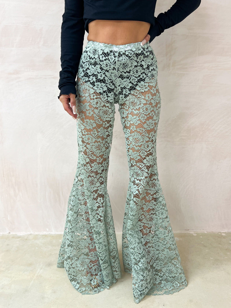 Petite - Fairytale Lace Extreme Flare Trousers In Sage Green