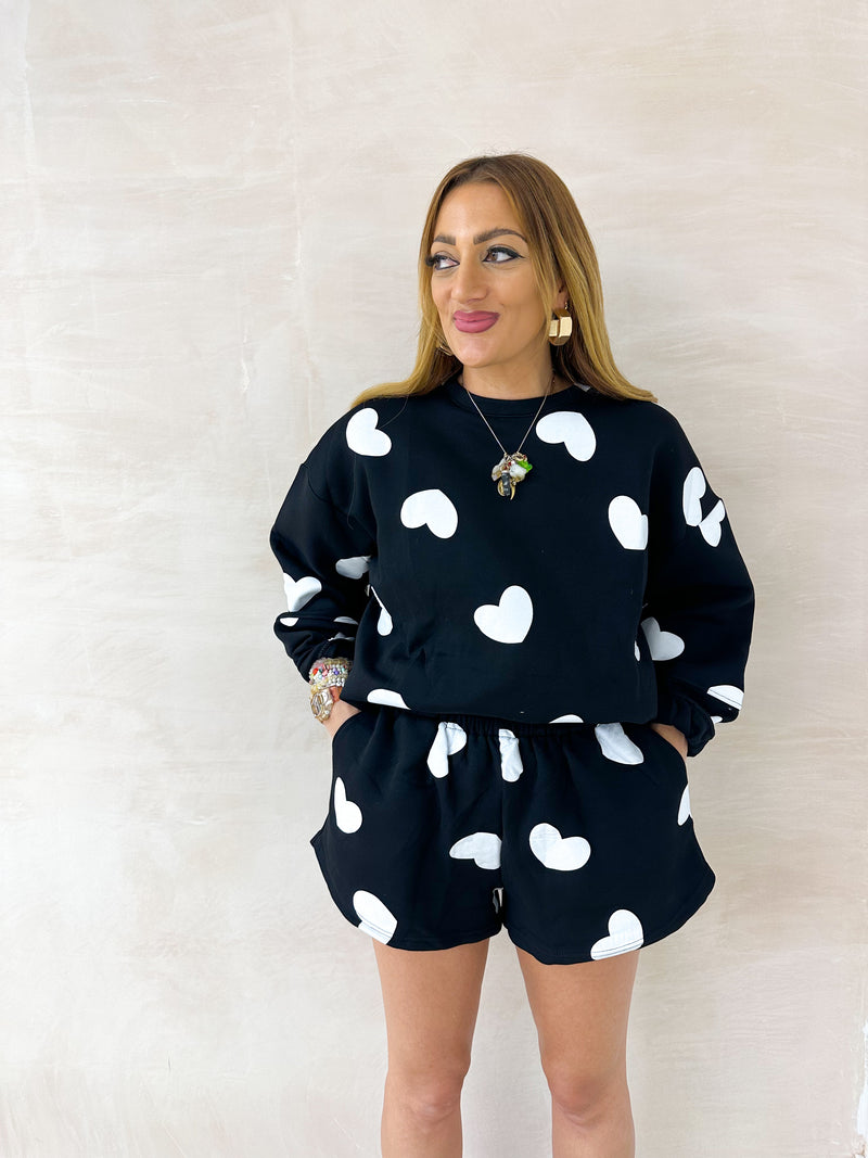 All Over Scattered Heart Sweatshirt In Black