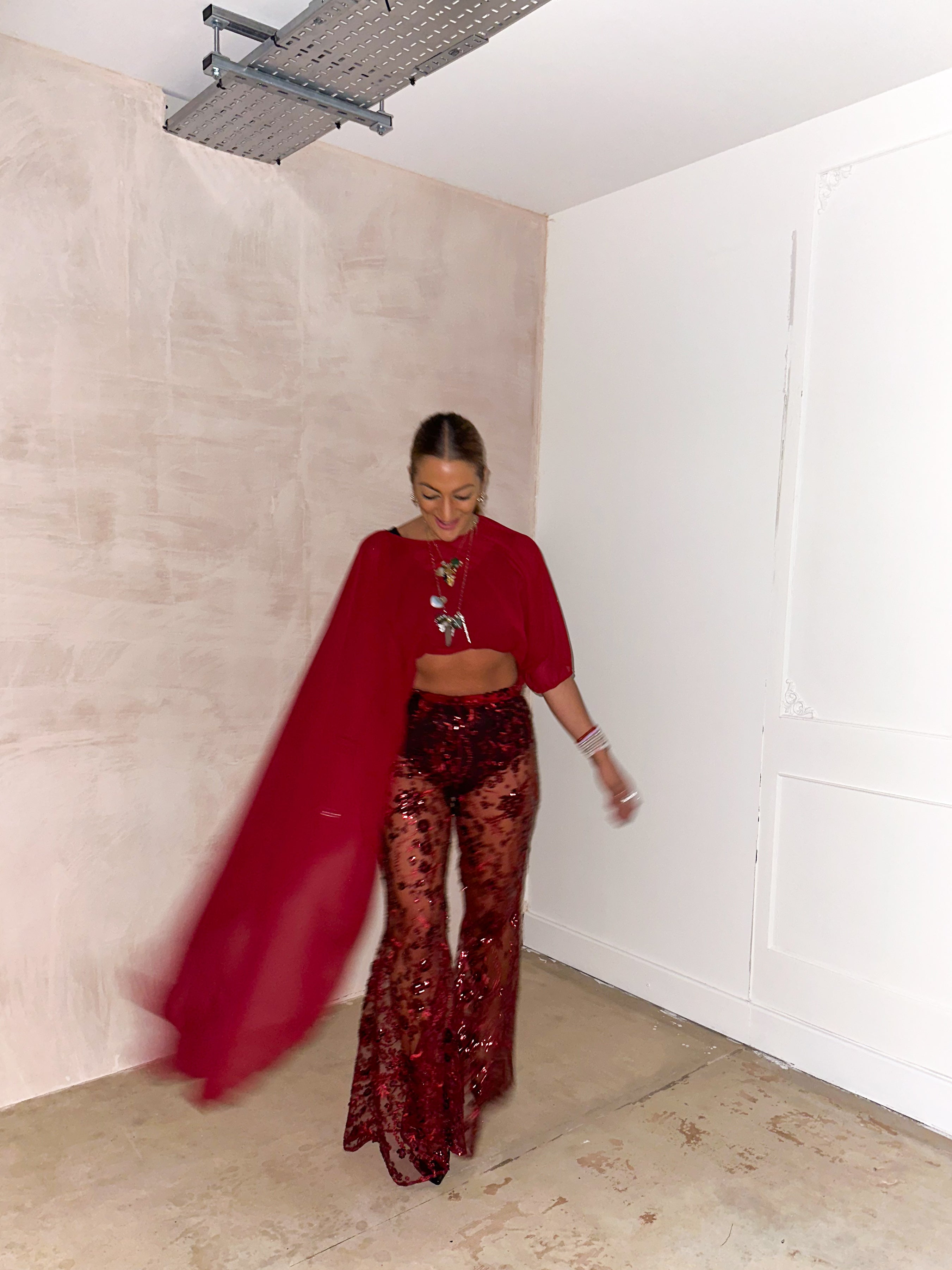 The Jasmine Chiffon Cape Top In Burgundy