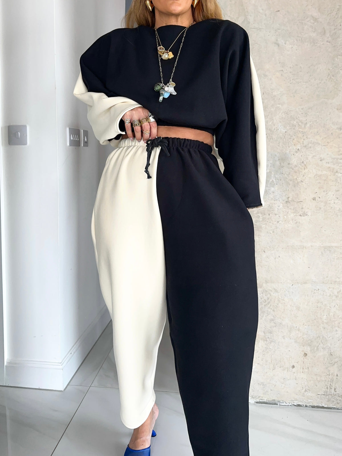 Core Collection Contrast Balloon Trousers In Black/Cream