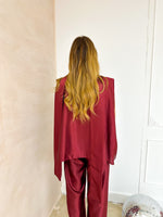 The Midnight Belted Top In Burgundy