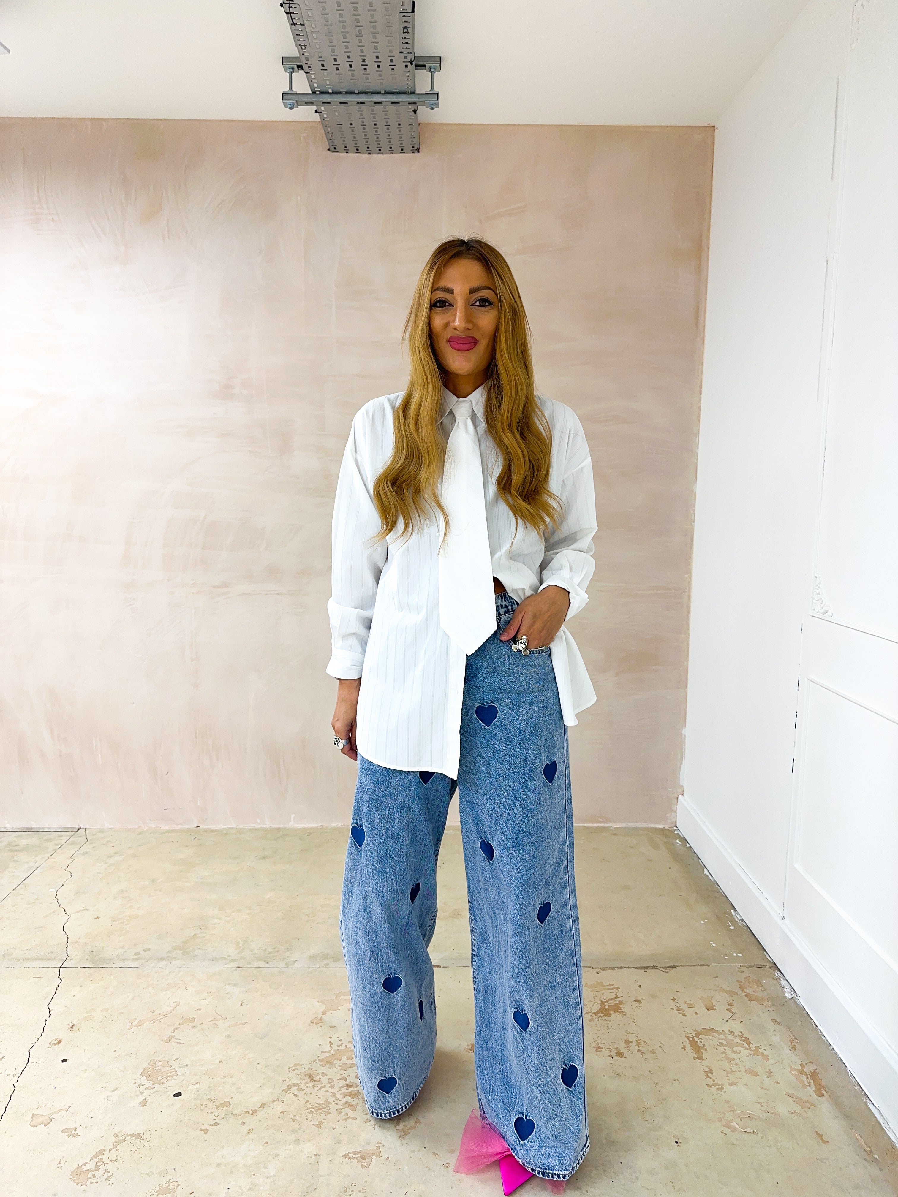 Wide Leg Scattered Heart Jeans In Blue