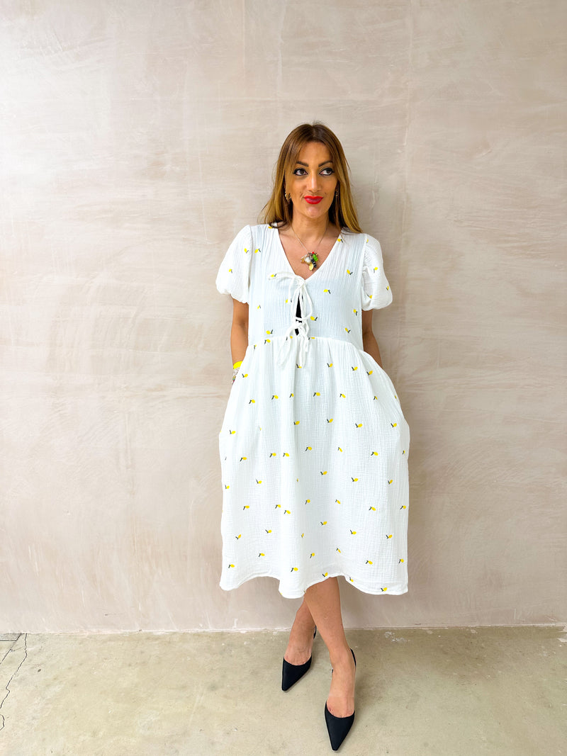 Scattered Lemon Print Midi Dress In White