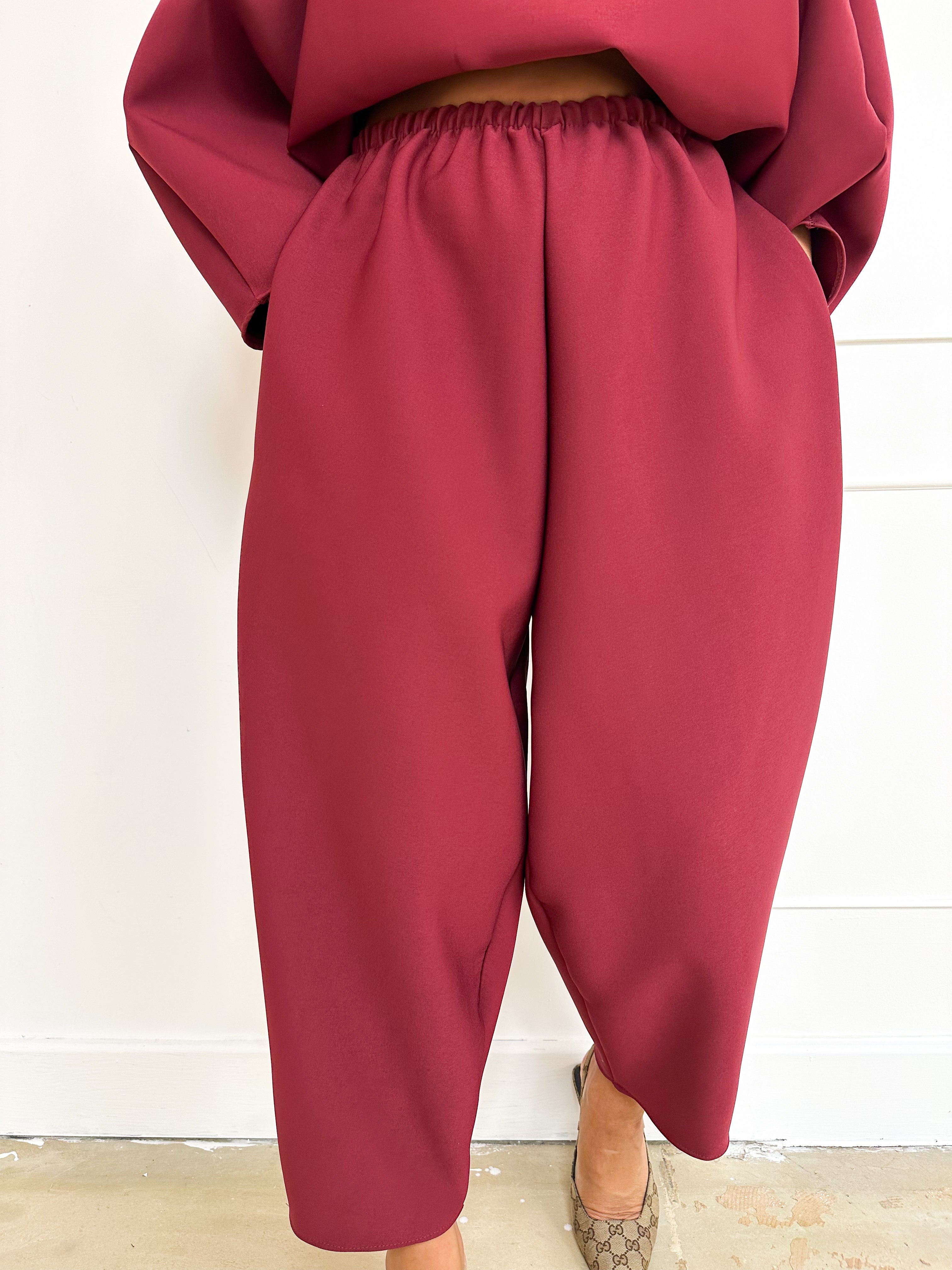 Scuba Balloon Trousers In Burgundy