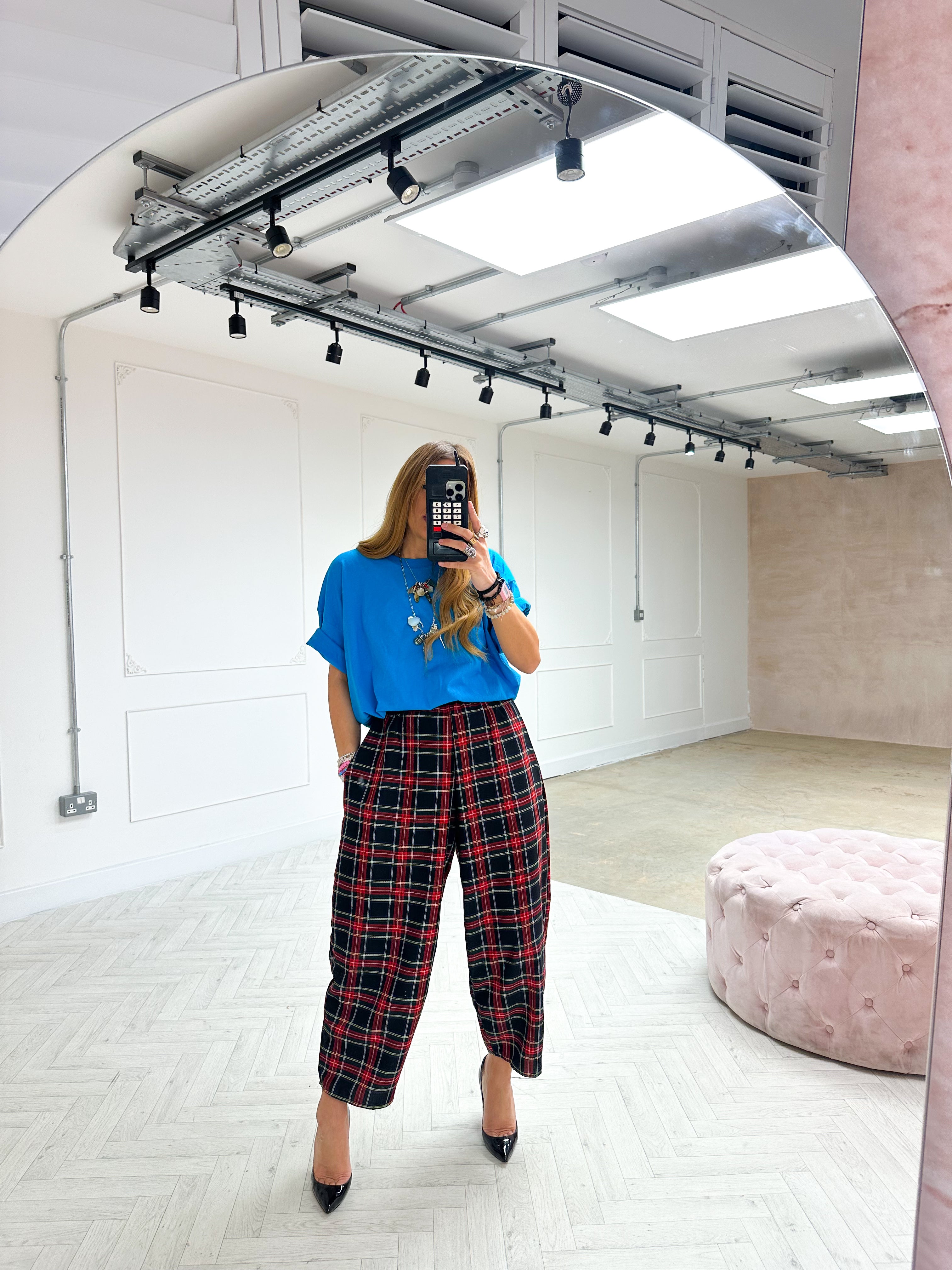 Cropped Basic T-Shirt In Blue