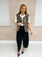 Fleece Style Waistcoat In Black/Beige Leopard Print