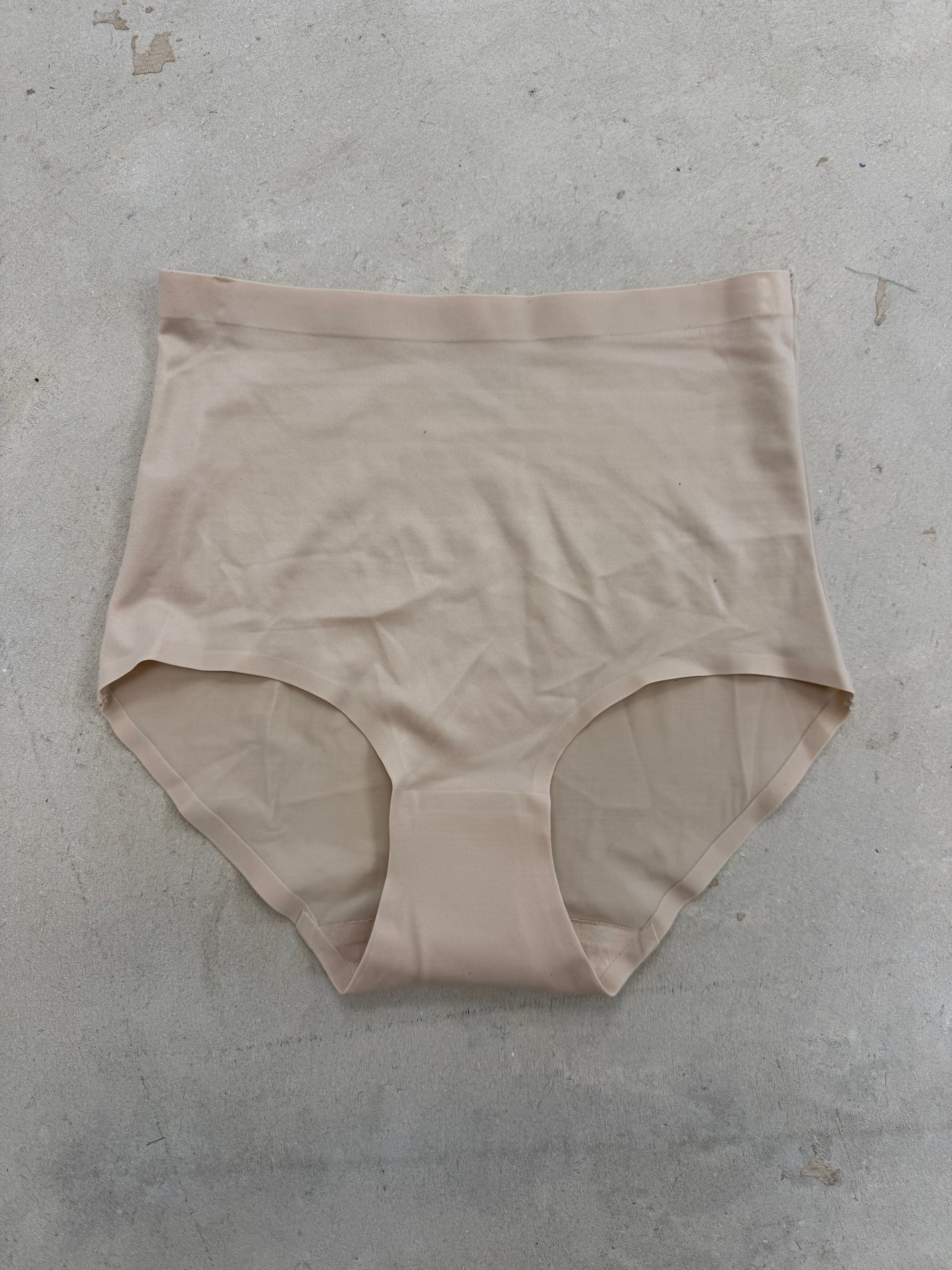 High Waisted Lycra Knickers In Beige