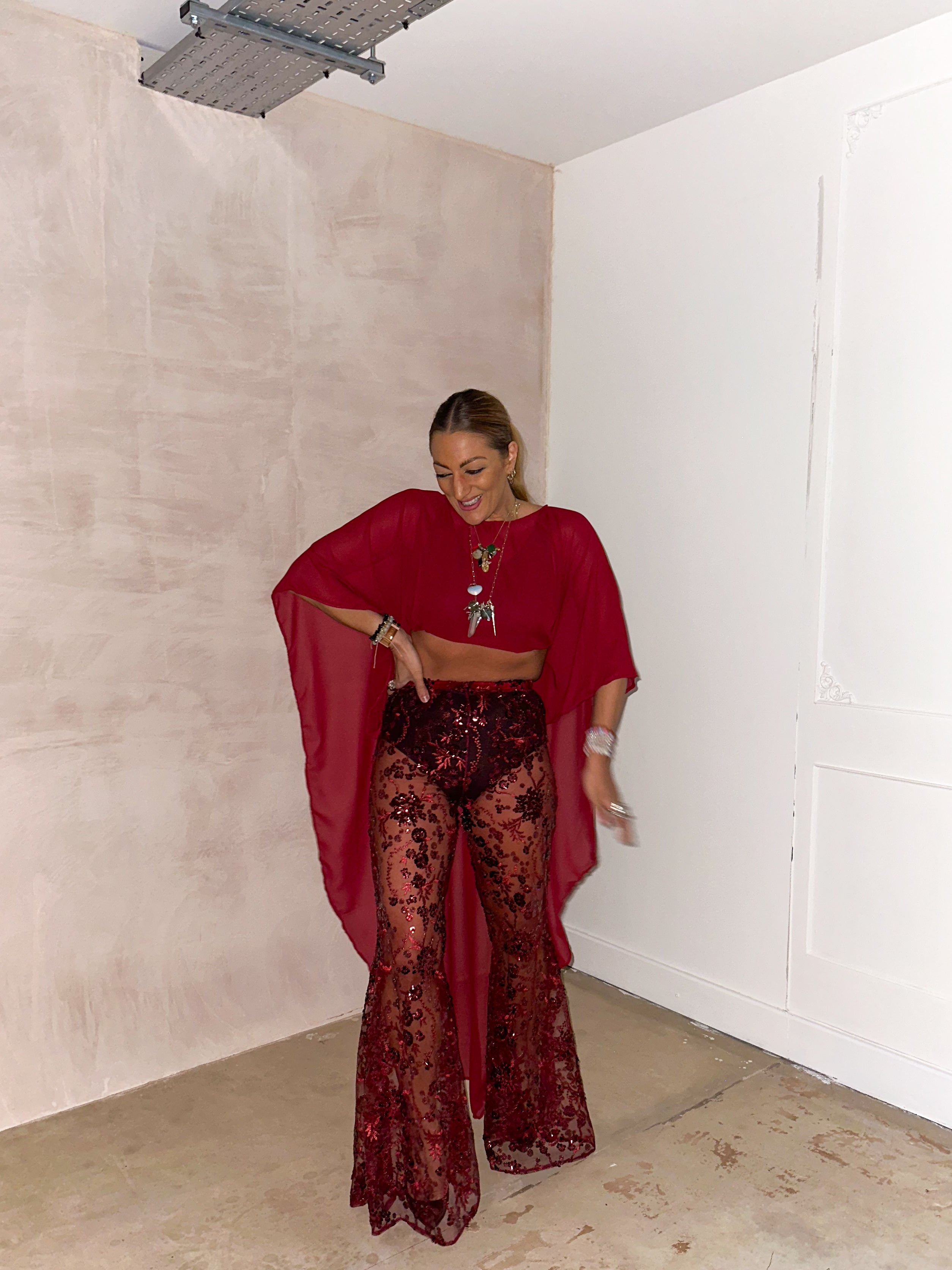 The Jasmine Chiffon Cape Top In Burgundy
