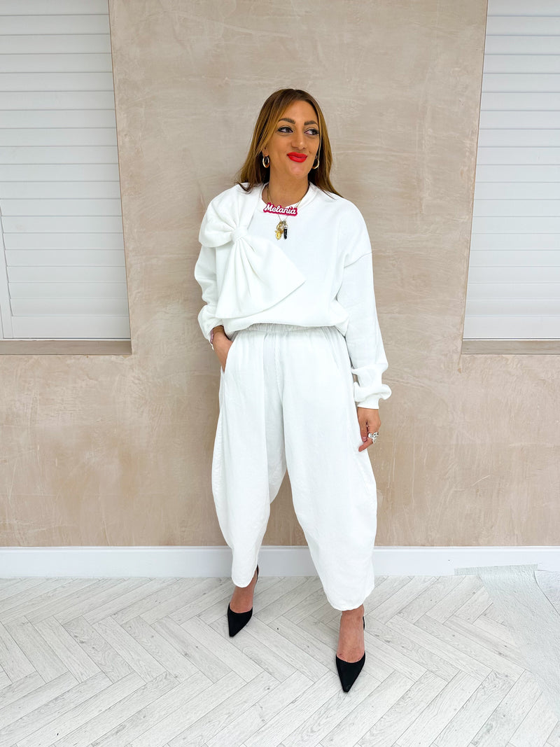 High Waisted Balloon Fit Trousers In White