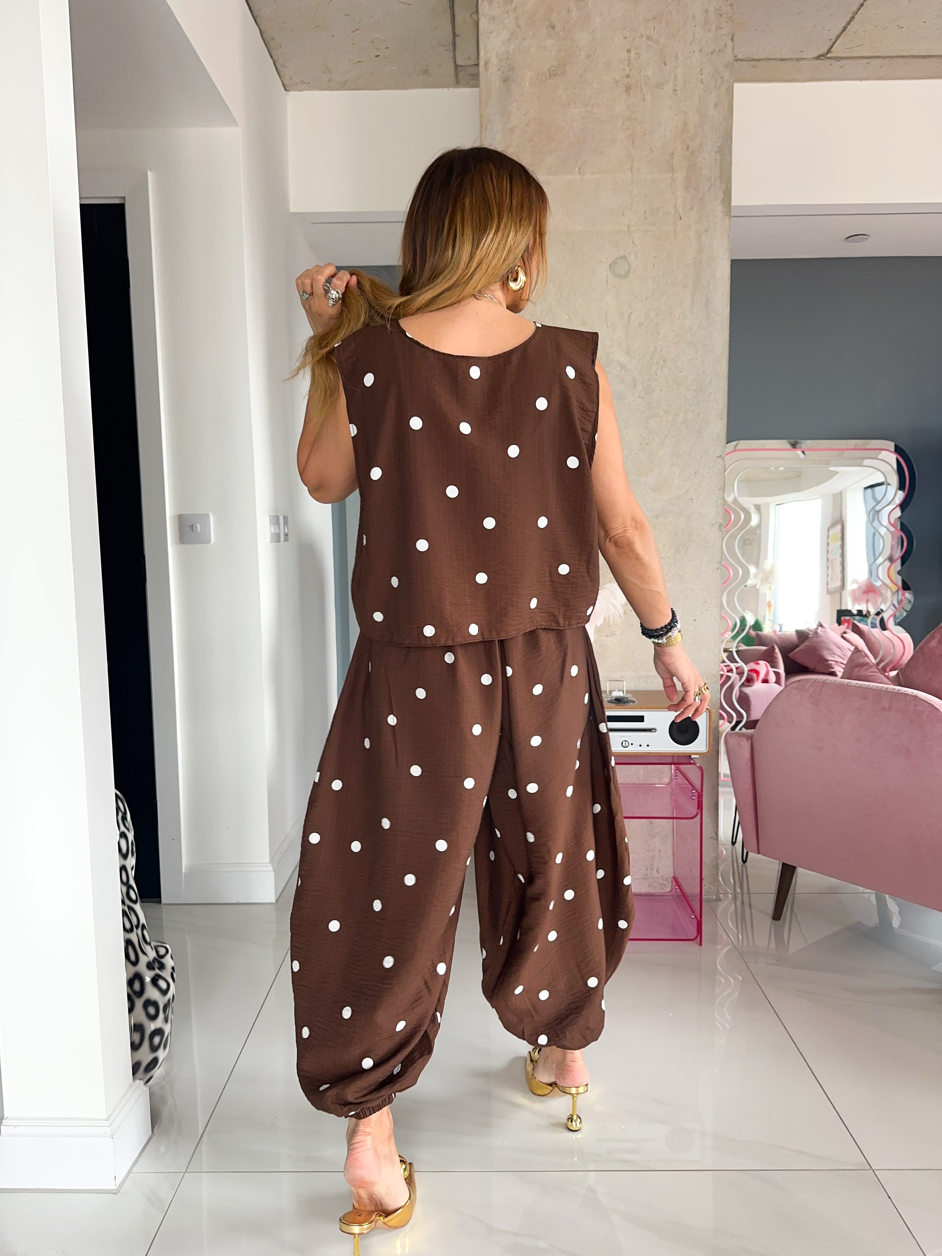 Slouch Vest In Brown Polka Dot