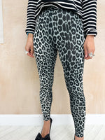 High Waisted Leggings In Grey Leopard Print