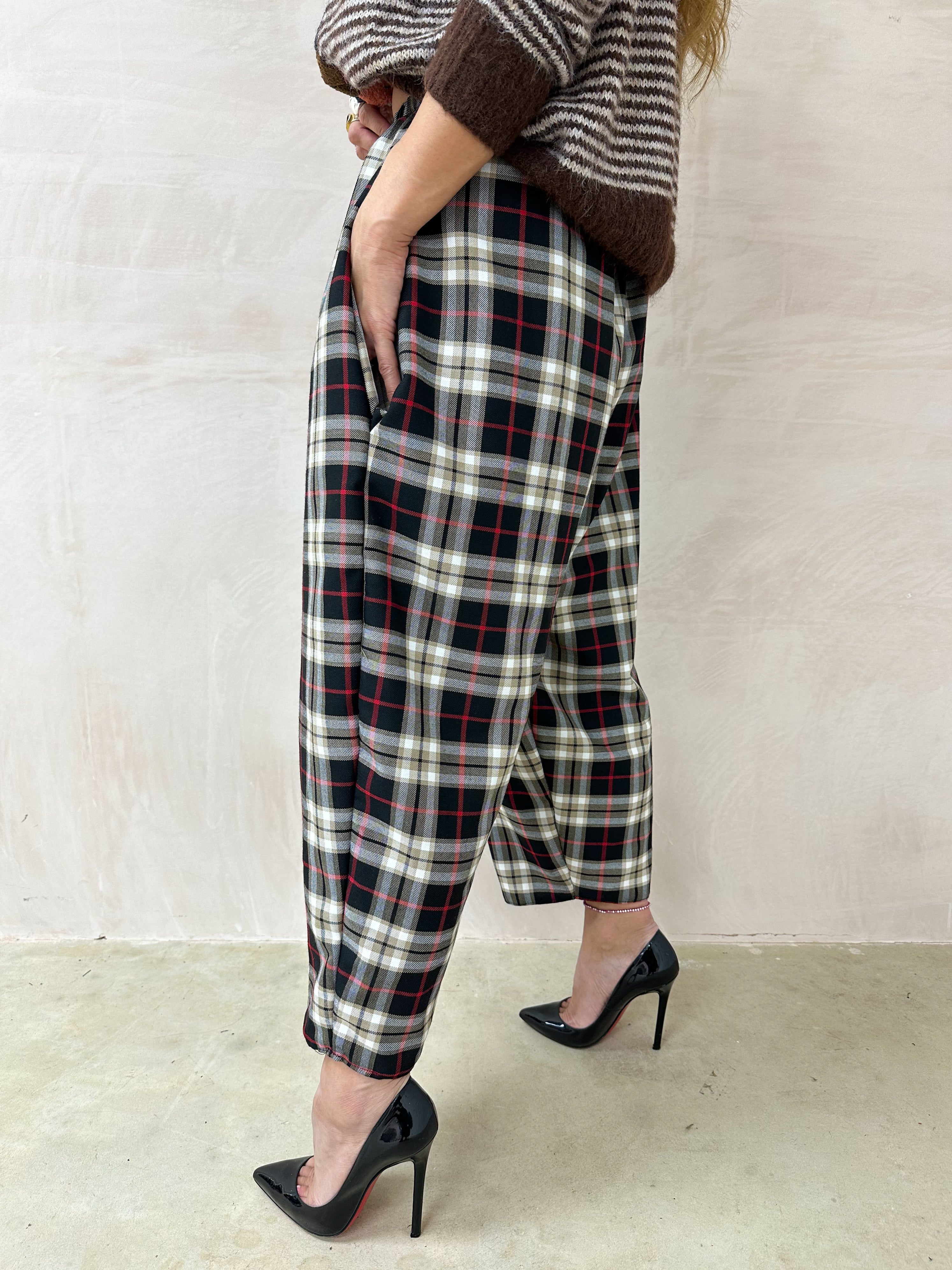 Muse Balloon Trousers In Black/Burgundy Tartan