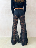 Petite - Fairytale Lace Extreme Flare Trousers In Black