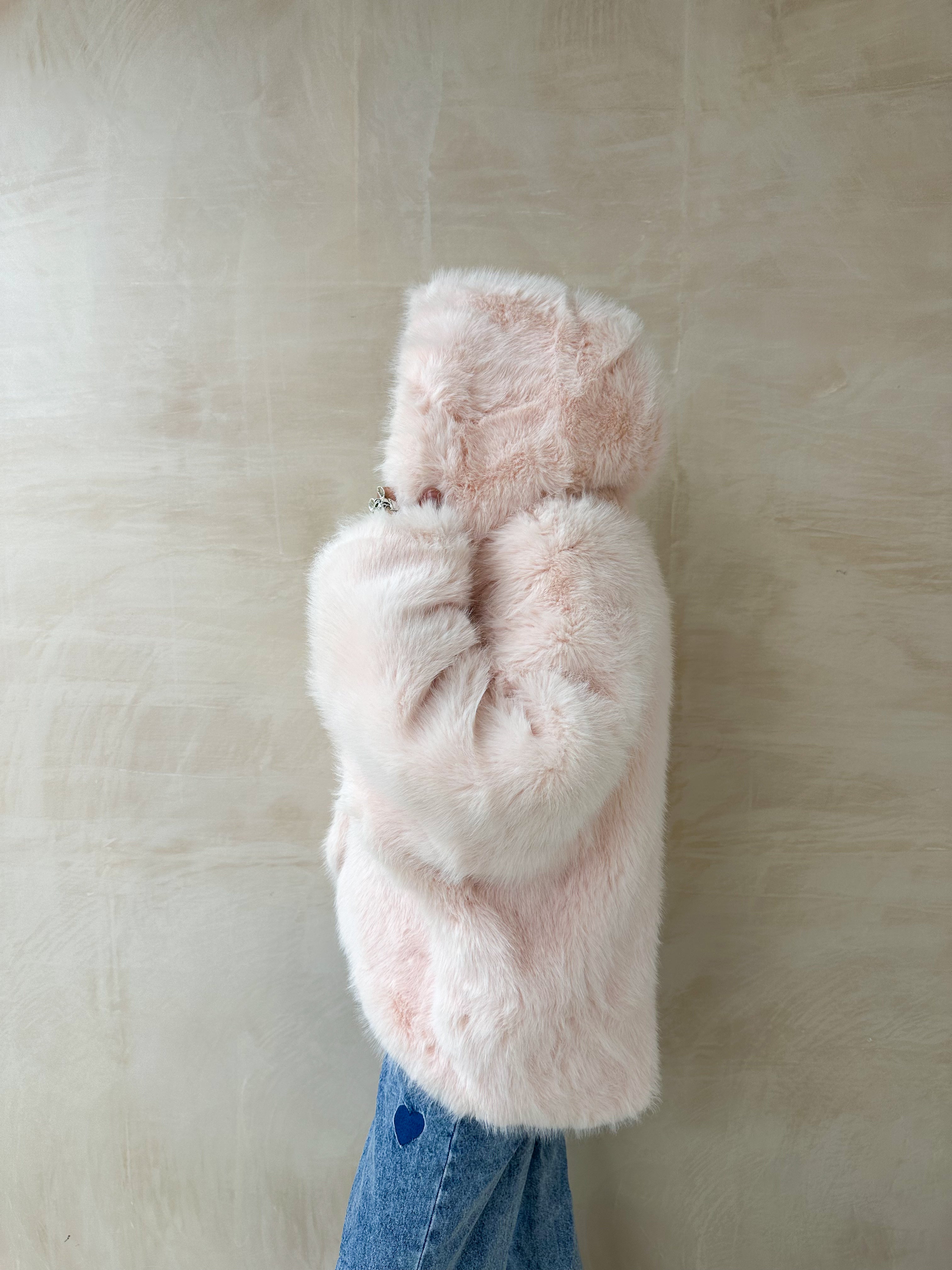 Luxury Faux Fur Hooded Coat In Pink
