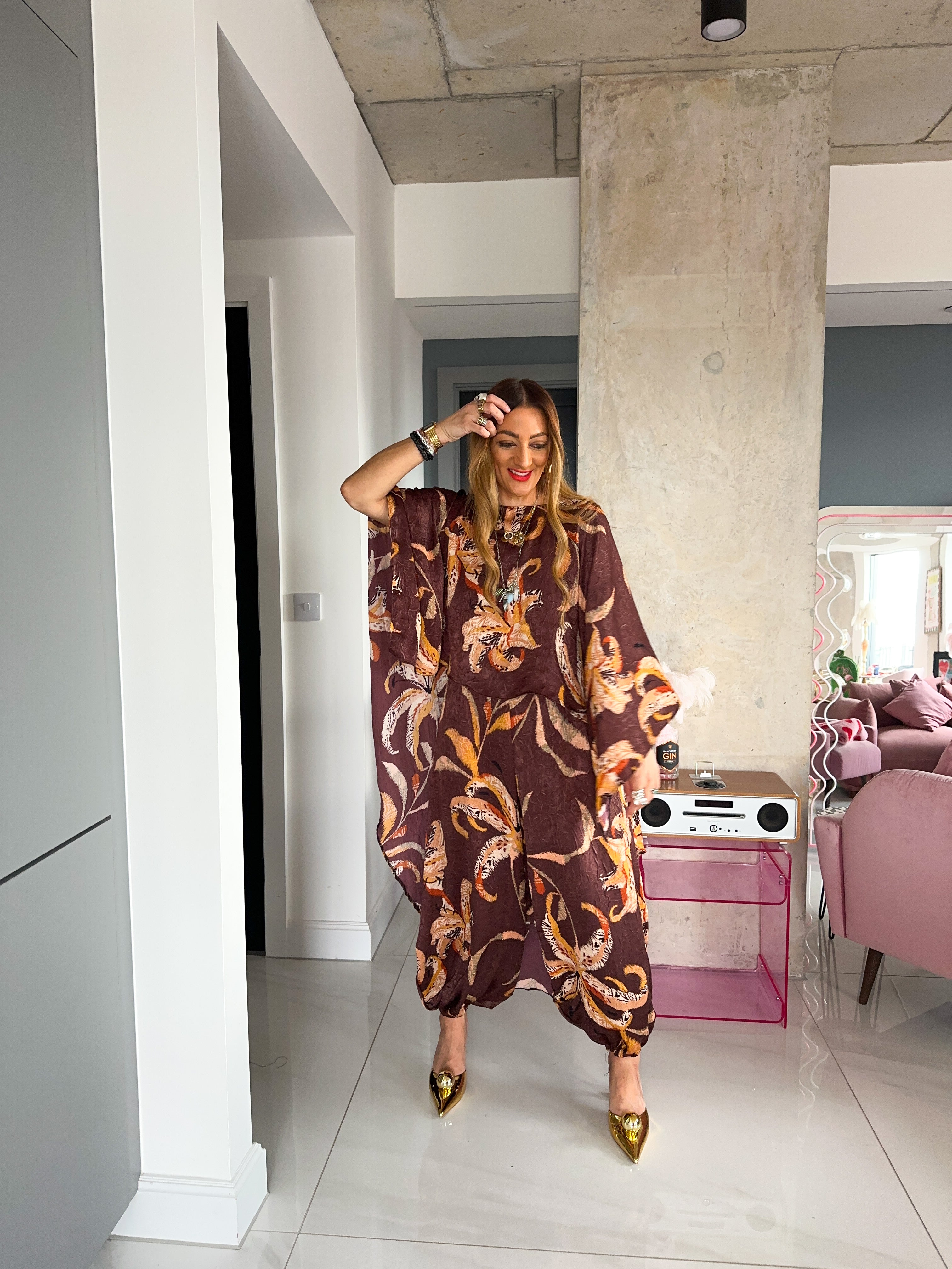 The Jasmine Cape Top In Brown Abstract Floral