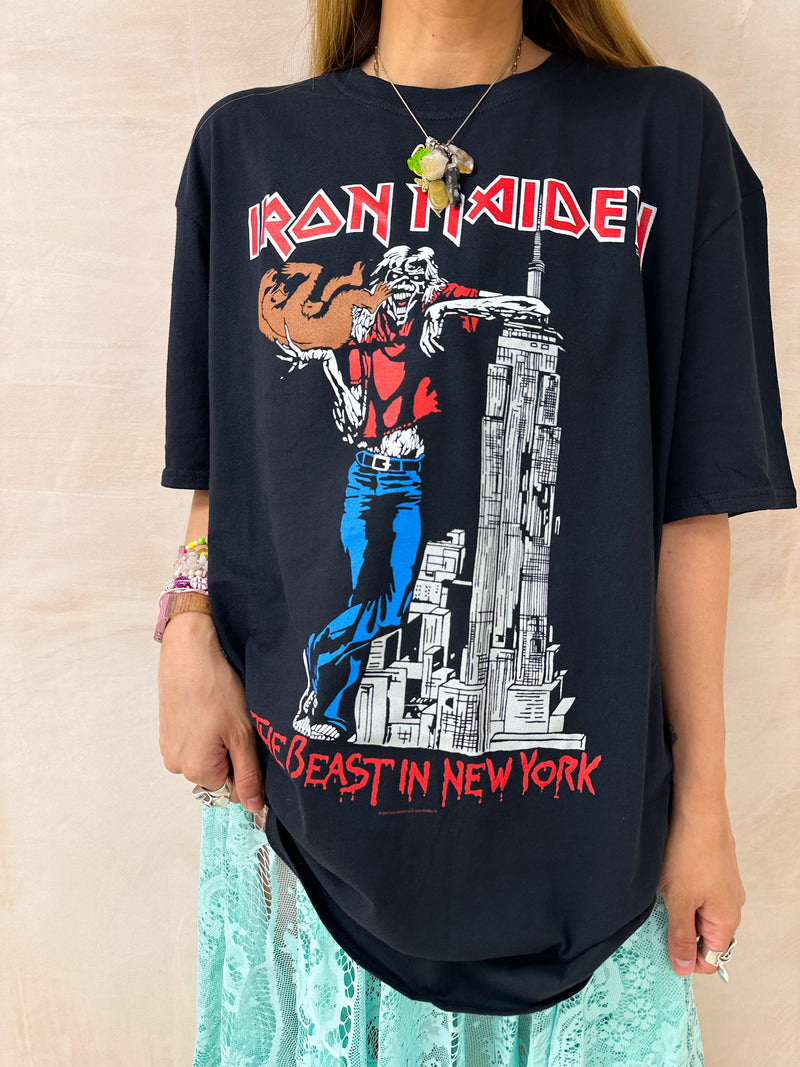 Iron Maiden 'The Beast In New York' Tee In Black