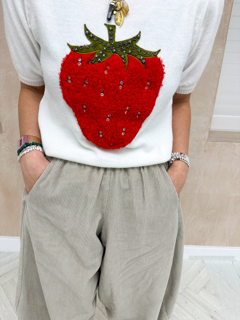 Strawberry Detail Short Sleeve Knitted Jumper In Cream