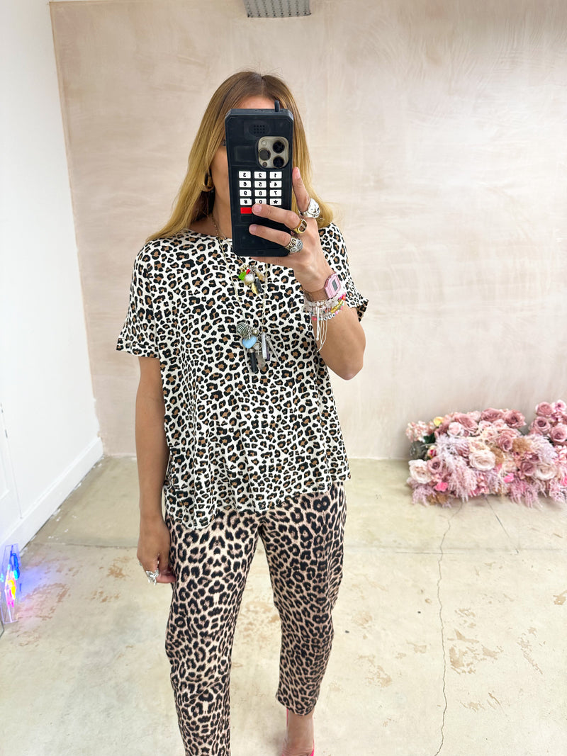 Slouch T-Shirt In Leopard Print