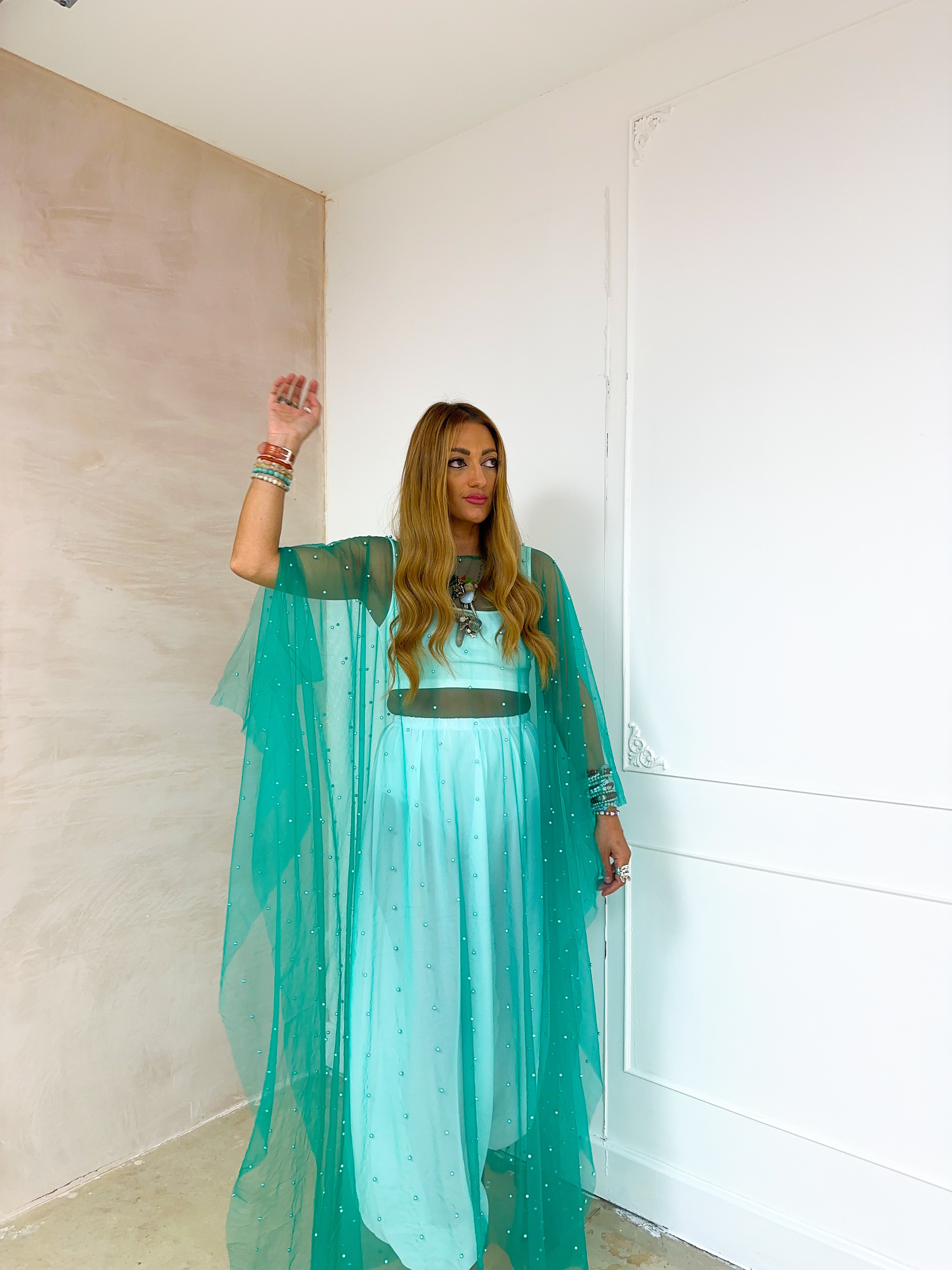 Tulle Vixen Pearl Mesh Kimono In Bright Green