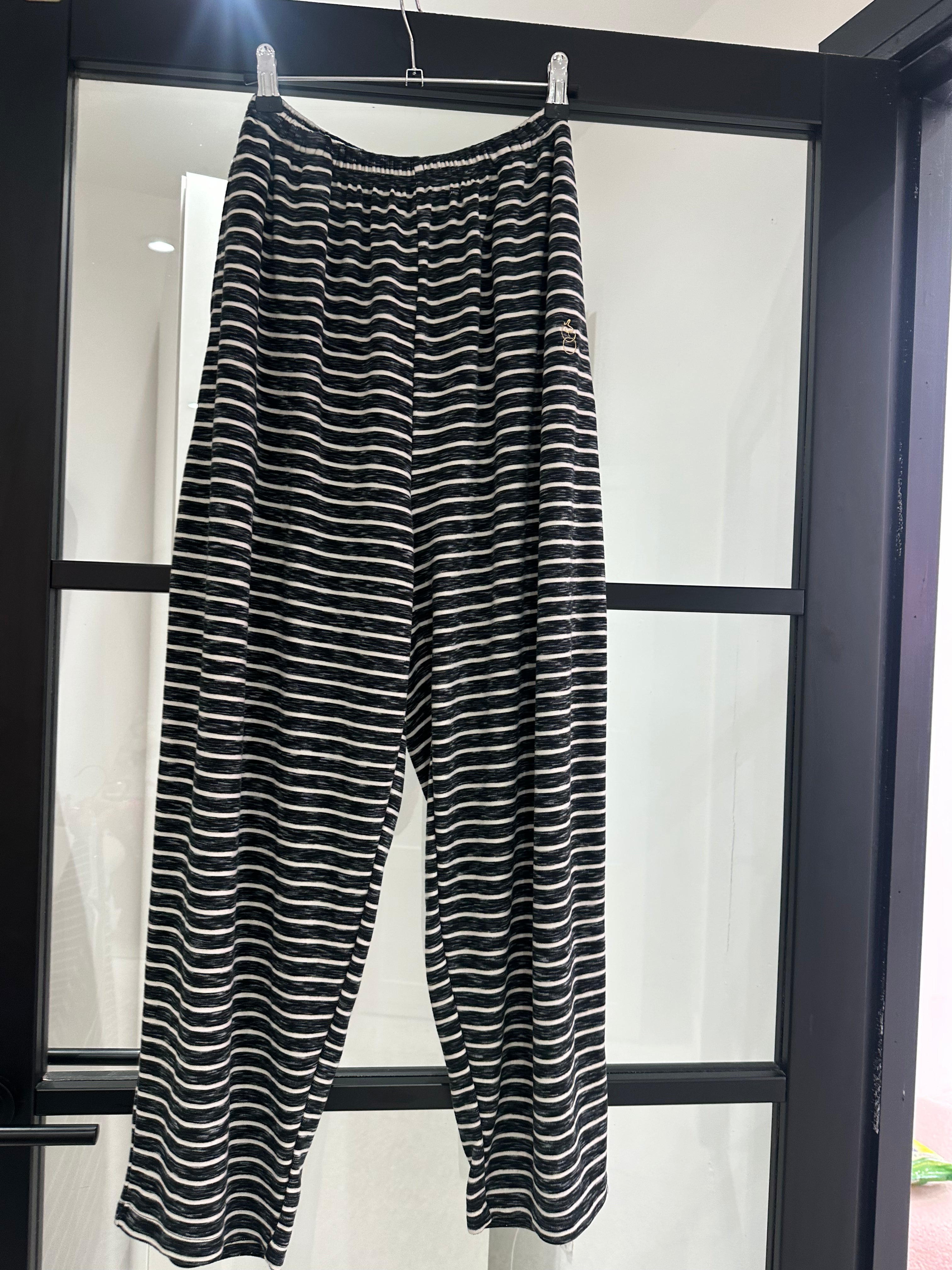 LOT 23 - Unicorn Lounge Trousers