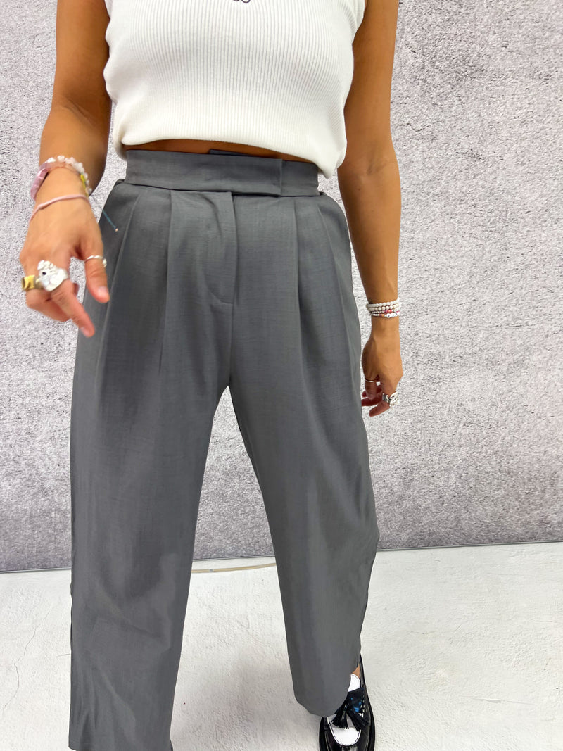 Tailored Suit Style Midi Trousers In Grey