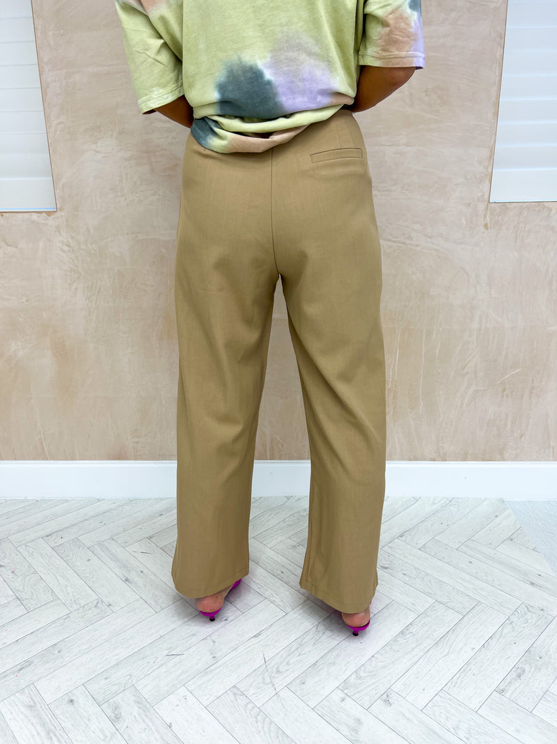 Tailored Suit Style Midi Trousers In Beige