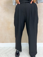 Tailored Suit Style Midi Trousers In Black