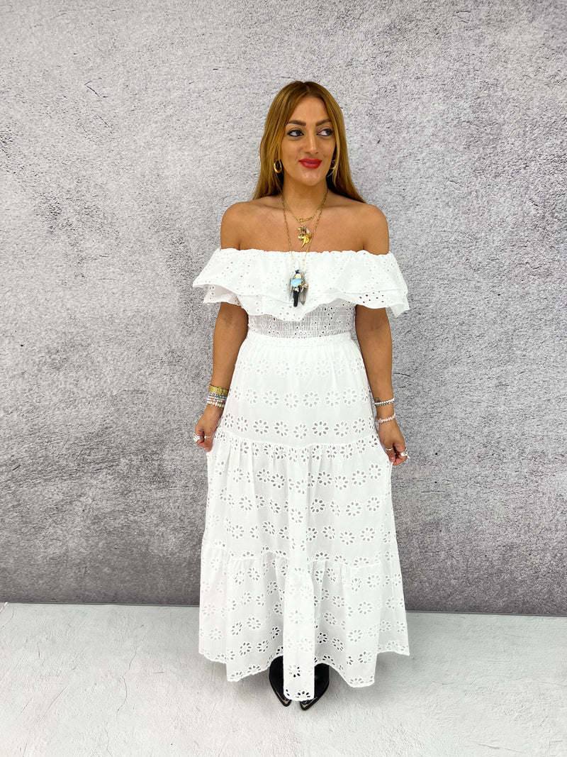 Broderie Anglaise Tiered Maxi Skirt In White