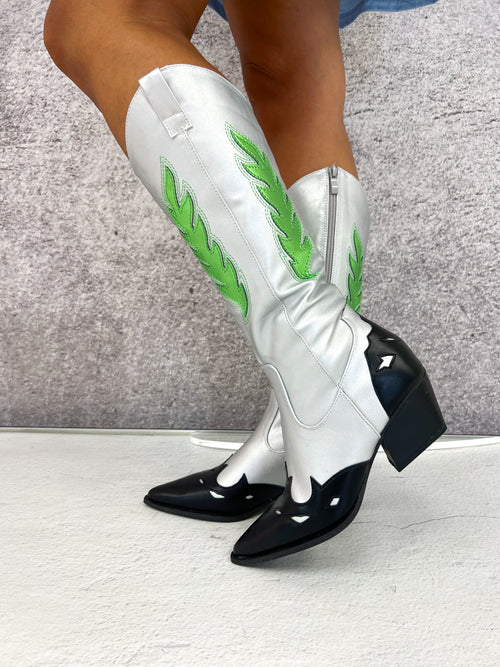 Western Style Cowboy Boots In Silver/Green Metallic
